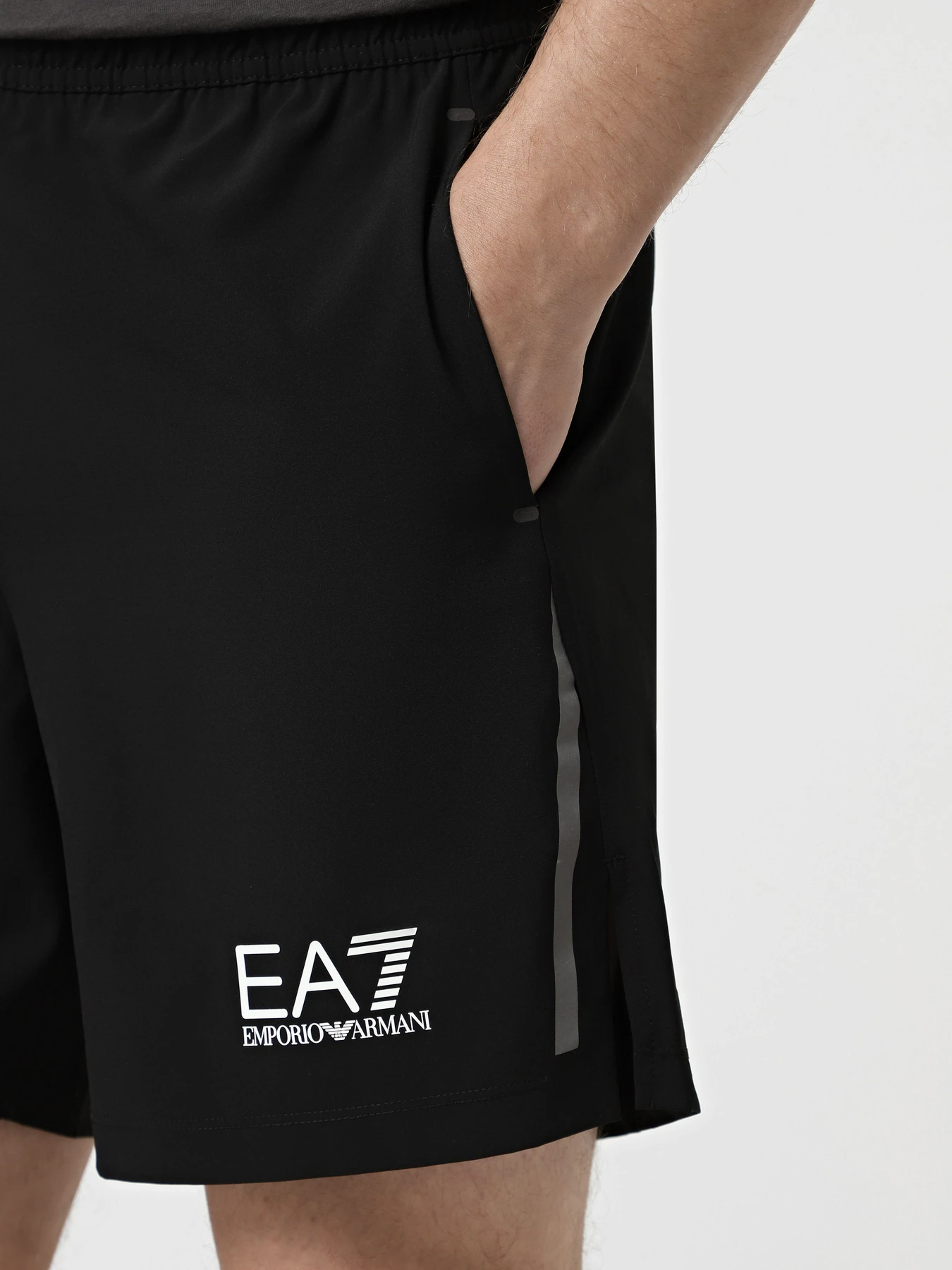 Шорти EA7 модель 7M001720-AF17683-UC001 Шорти EA7 модель 7M001720-AF17683-UC001 Фото