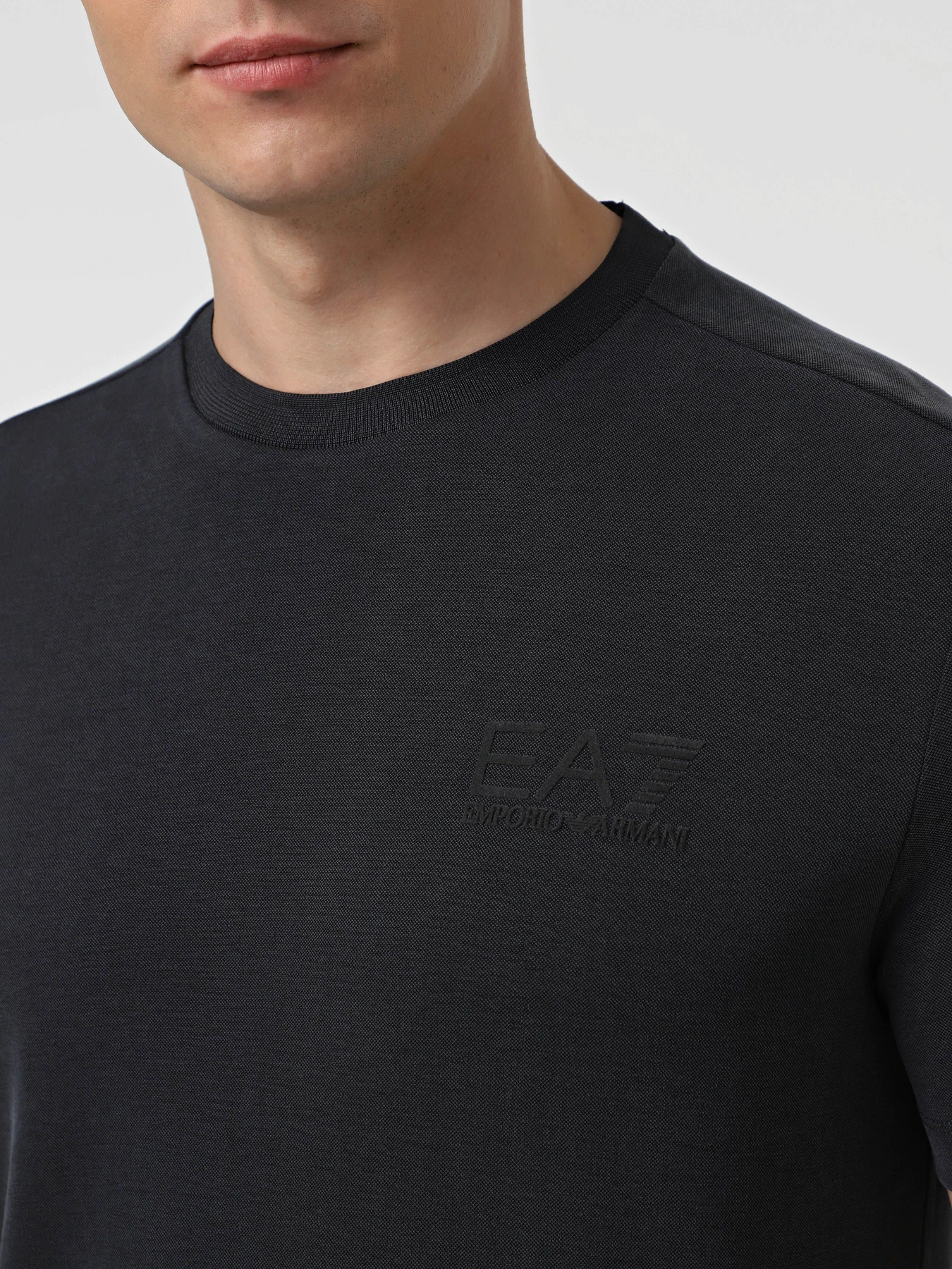 Футболки и поло EA7 модель 7M000756-AF13862-UC001 Футболки и поло EA7 модель 7M000756-AF13862-UC001 Фото