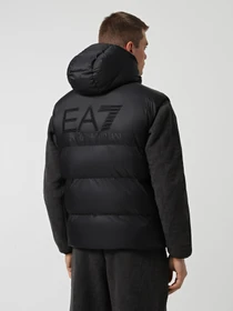 Куртки та дублянки EA7 модель 7M000693-AF15956-UC001 Фото