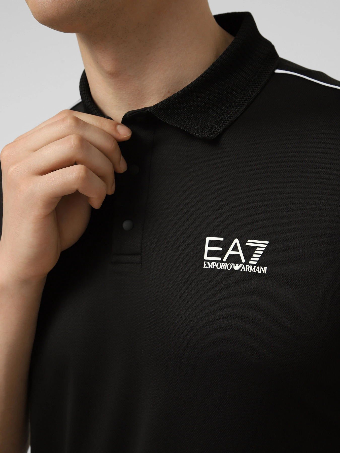 Футболки и поло EA7 модель 7M001524-AF22175-UC001 Футболки и поло EA7 модель 7M001524-AF22175-UC001 Фото