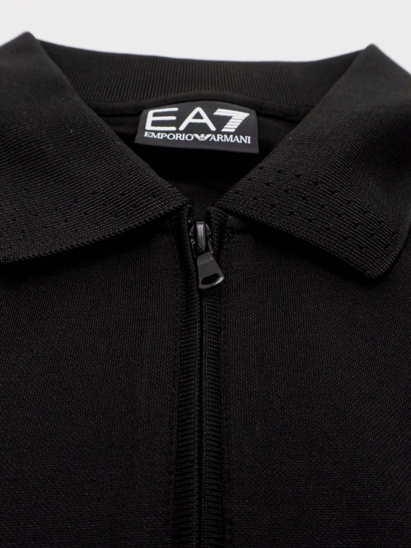 Футболки і поло EA7 модель 7M001361-AF13862-UC001 Футболки і поло EA7 модель 7M001361-AF13862-UC001 Фото