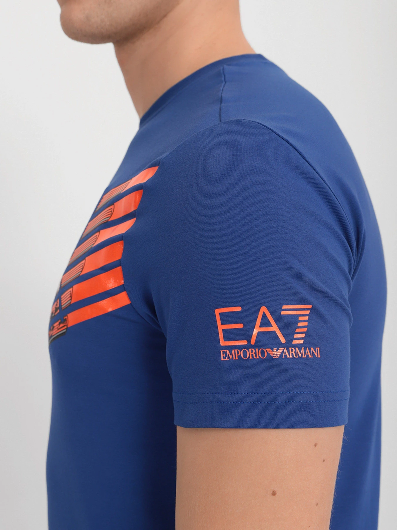 Футболки і поло EA7 модель 6KPT32-PJ9TZ-1570 Футболки і поло EA7 модель 6KPT32-PJ9TZ-1570 Фото
