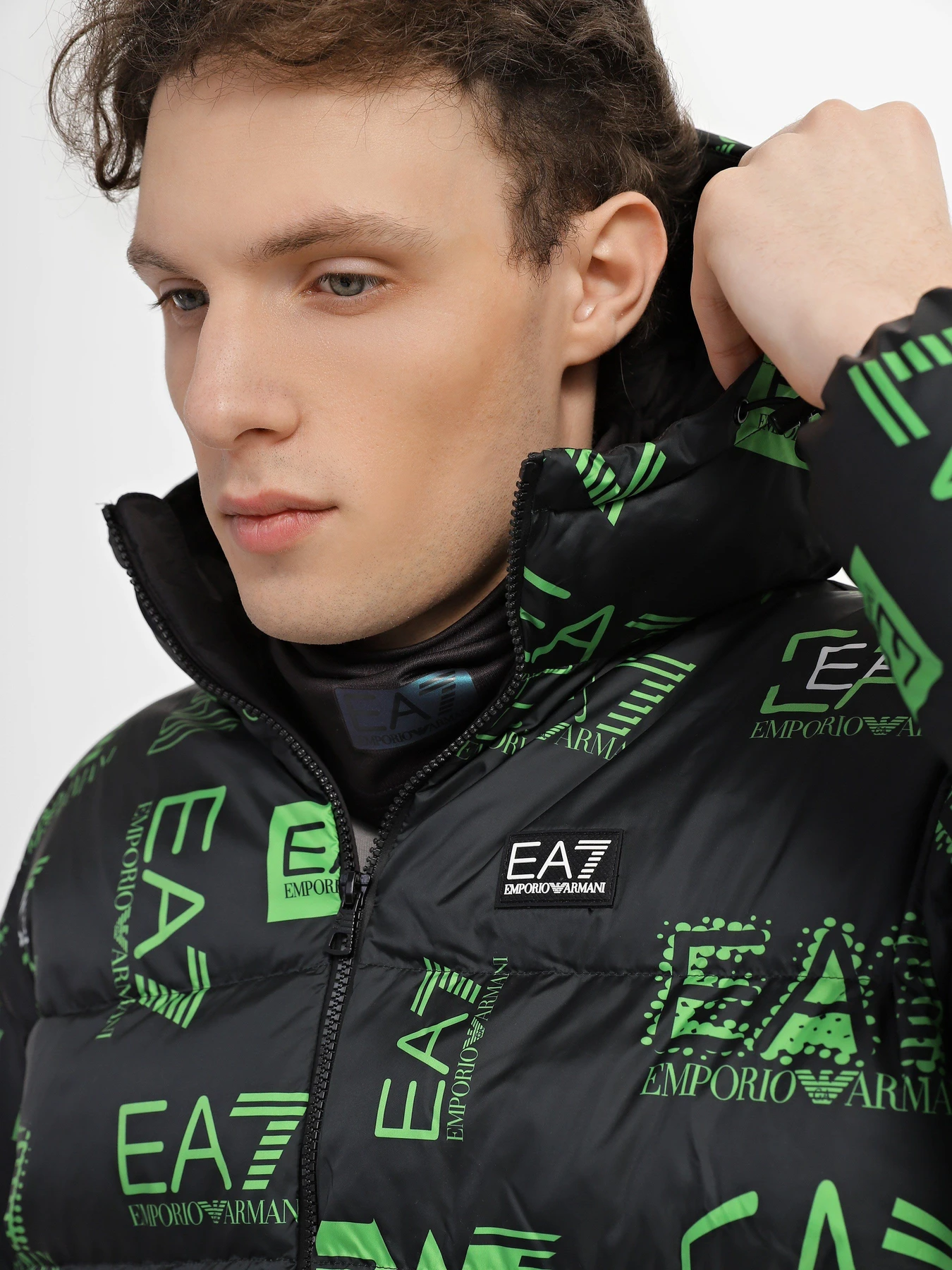 Куртки та дублянки EA7 модель 6LPB05-PN9FZ-2816 Куртки та дублянки EA7 модель 6LPB05-PN9FZ-2816 Фото
