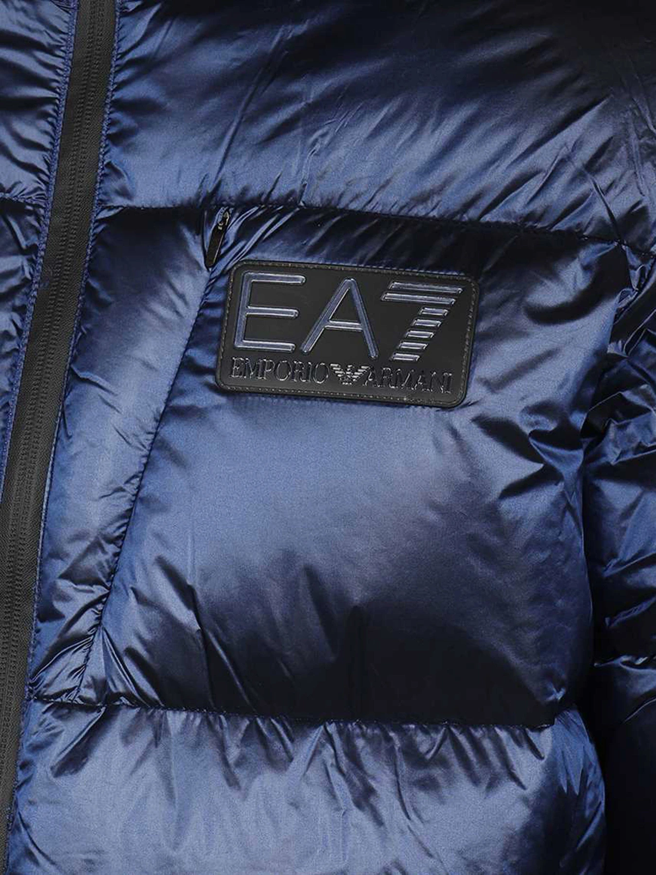 Куртки и дубленки EA7 модель 6LPB41-PN2MZ-0596 Фото