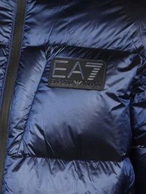 Куртки и дубленки EA7 модель 6LPB41-PN2MZ-0596 Фото