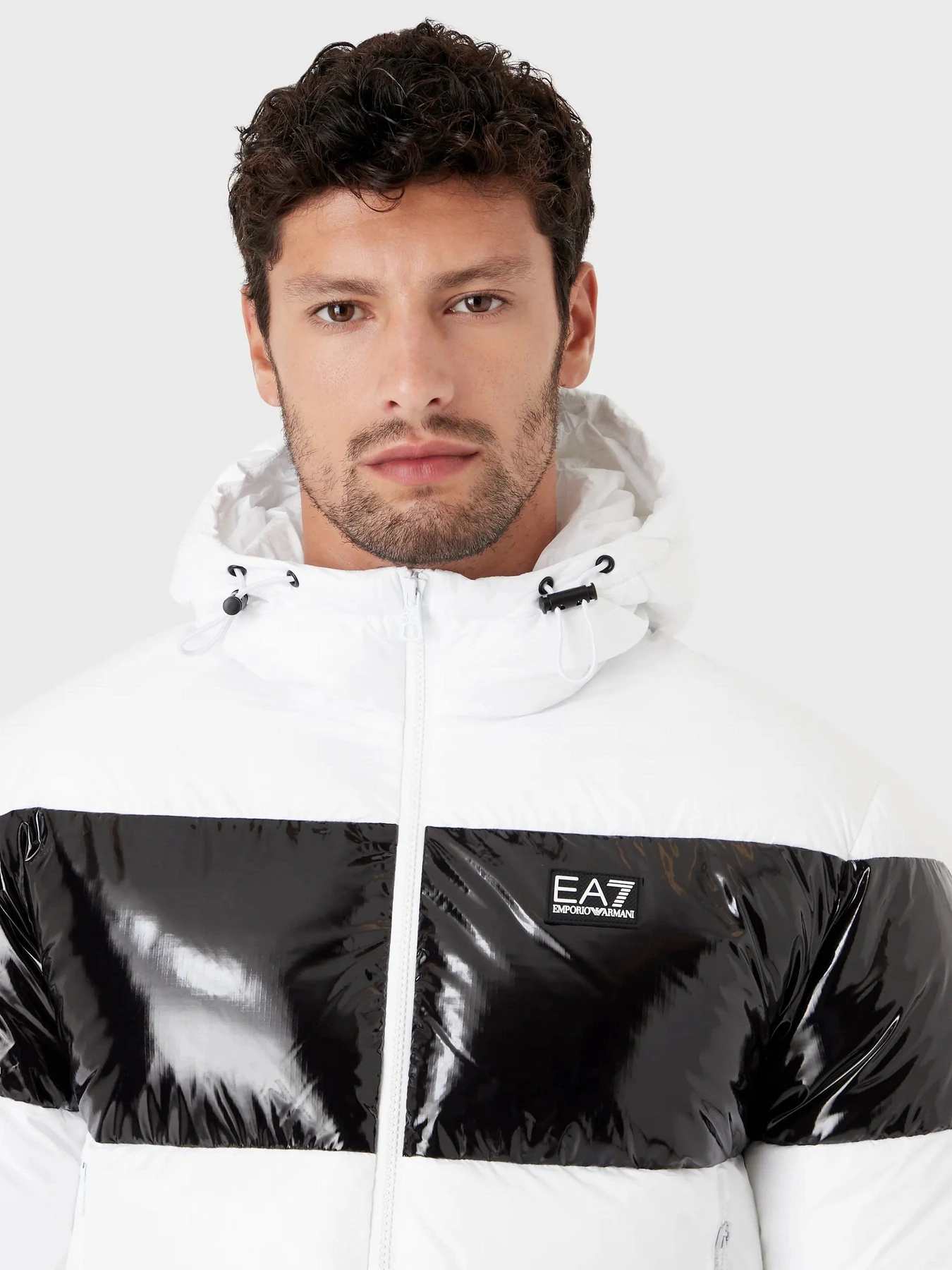 Куртки та дублянки EA7 модель 6LPB10-PN5ZZ-0101 Куртки та дублянки EA7 модель 6LPB10-PN5ZZ-0101 Фото
