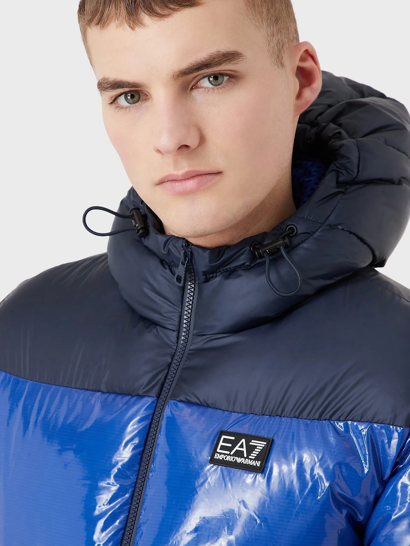 Куртки та дублянки EA7 модель 6LPB10-PN5ZZ-1554 Куртки та дублянки EA7 модель 6LPB10-PN5ZZ-1554 Фото