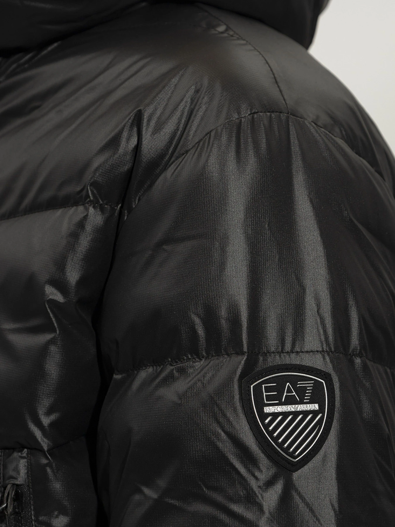 Пальто и плащи EA7 модель 6LPK01-PN3BZ-1200 Пальто и плащи EA7 модель 6LPK01-PN3BZ-1200 Фото