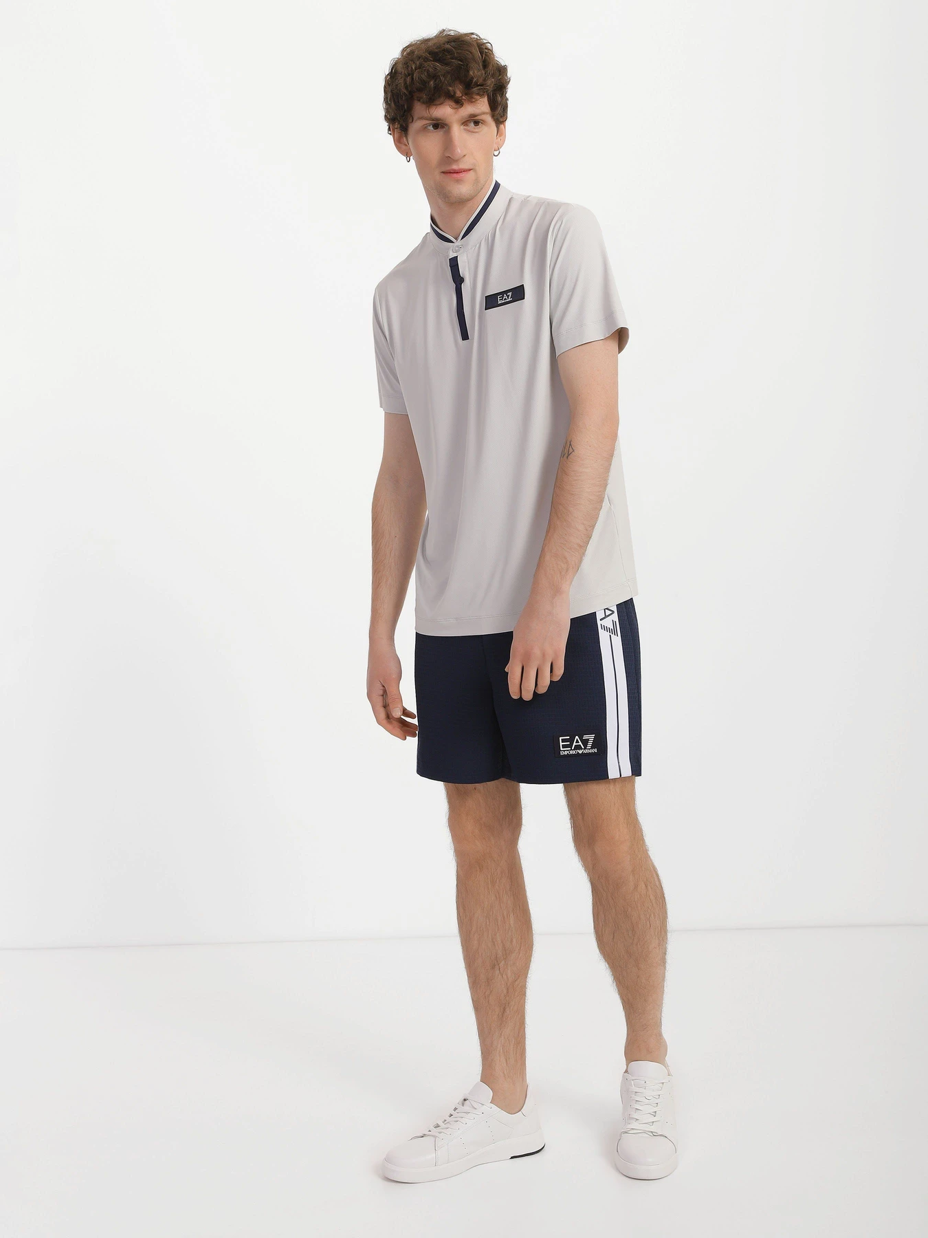 Шорты EA7 Tennis Club модель 3RPS70-PN6ZZ-1554 Фото