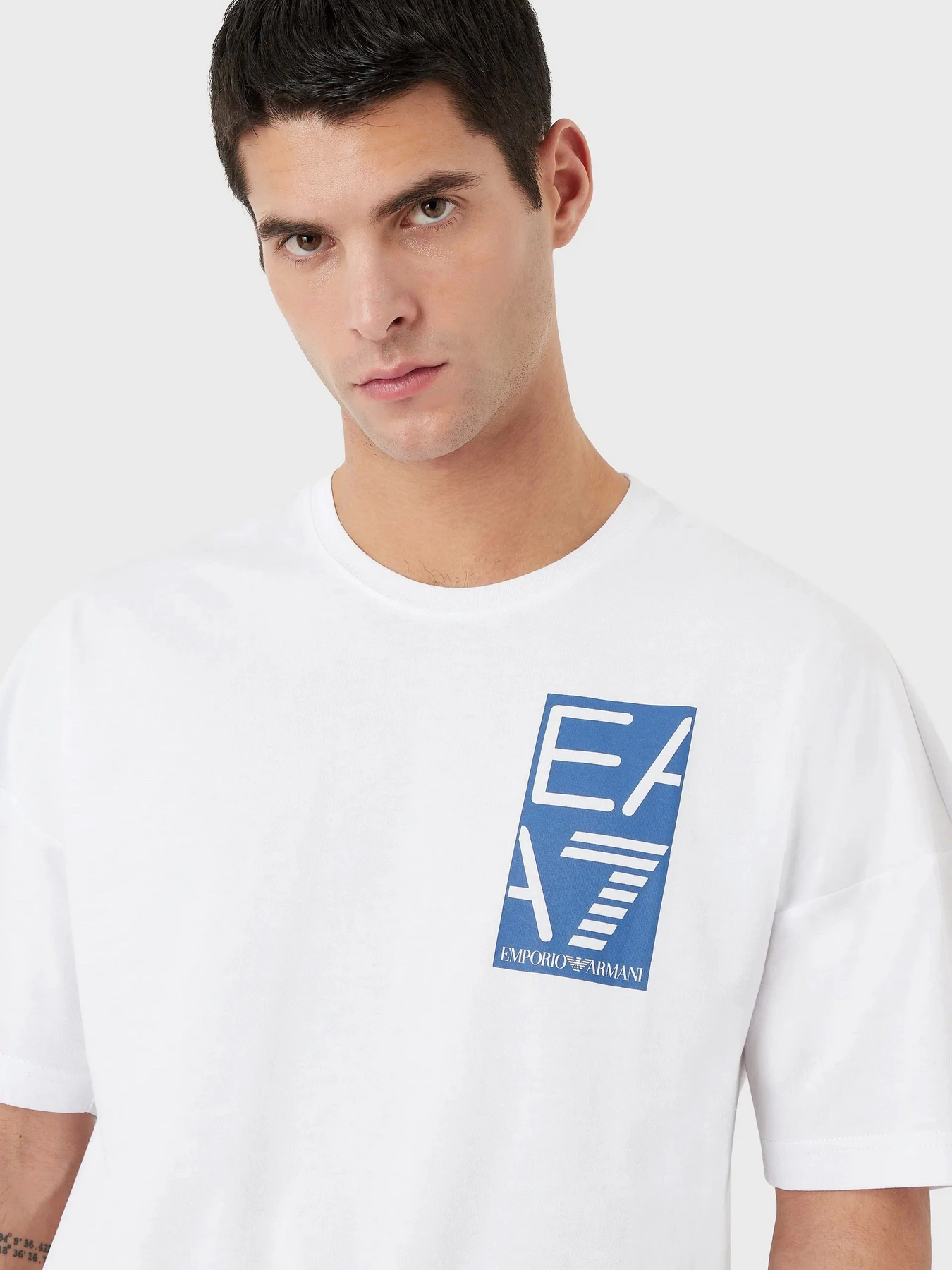 Футболки и поло EA7 Graphic Series модель 3RPT54-PJ7CZ-1100 Футболки и поло EA7 Graphic Series модель 3RPT54-PJ7CZ-1100 Фото