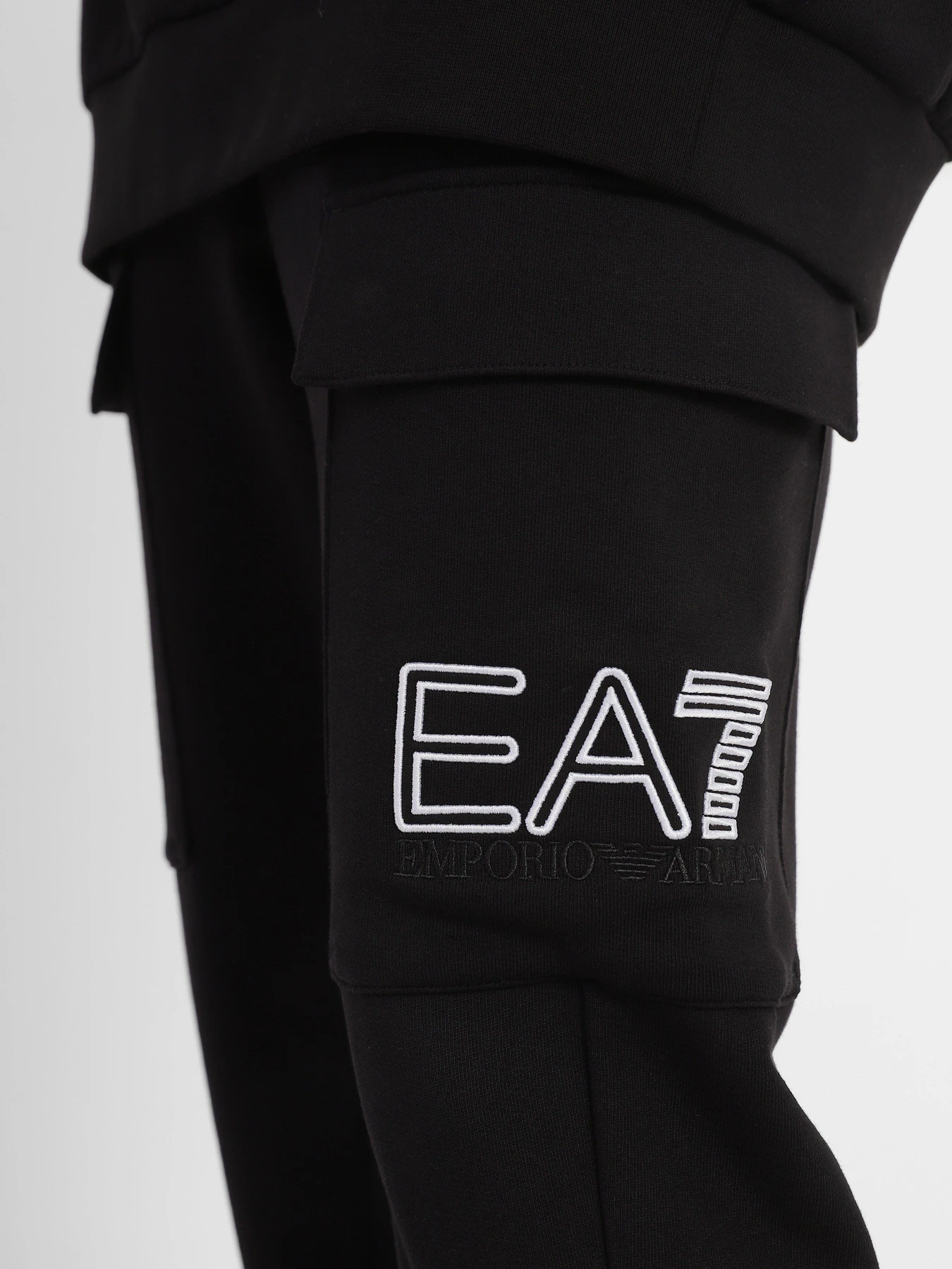 Брюки EA7 Logo Series модель 3RUP54-PJEQZ-0200 Брюки EA7 Logo Series модель 3RUP54-PJEQZ-0200 Фото