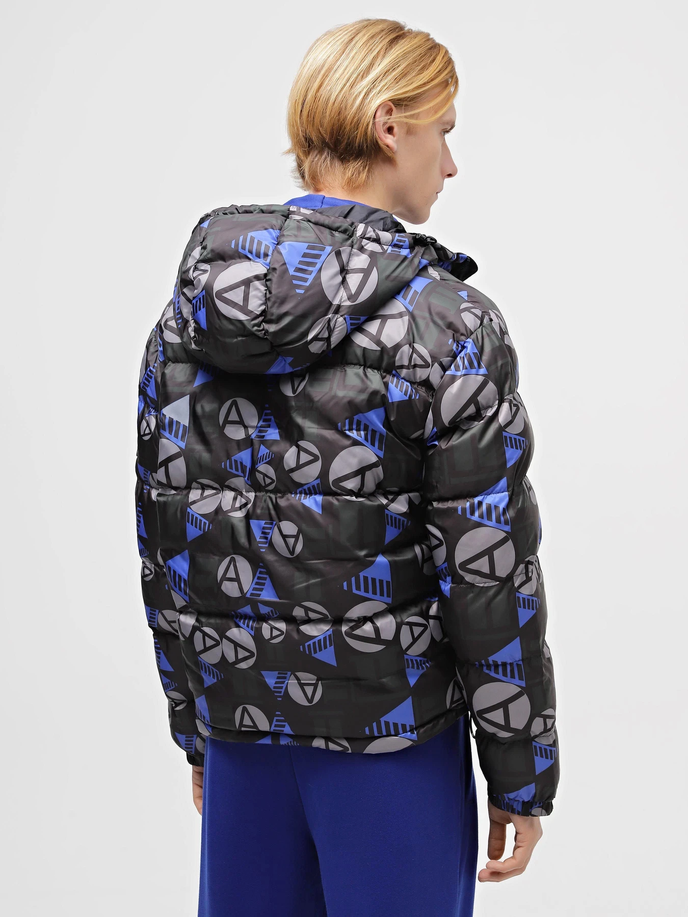 Куртки и дубленки EA7 MOUNTAIN ARDOR7 RECYCLED модель 6RPB37-PN9FZ-2223 Куртки и дубленки EA7 MOUNTAIN ARDOR7 RECYCLED модель 6RPB37-PN9FZ-2223 Фото