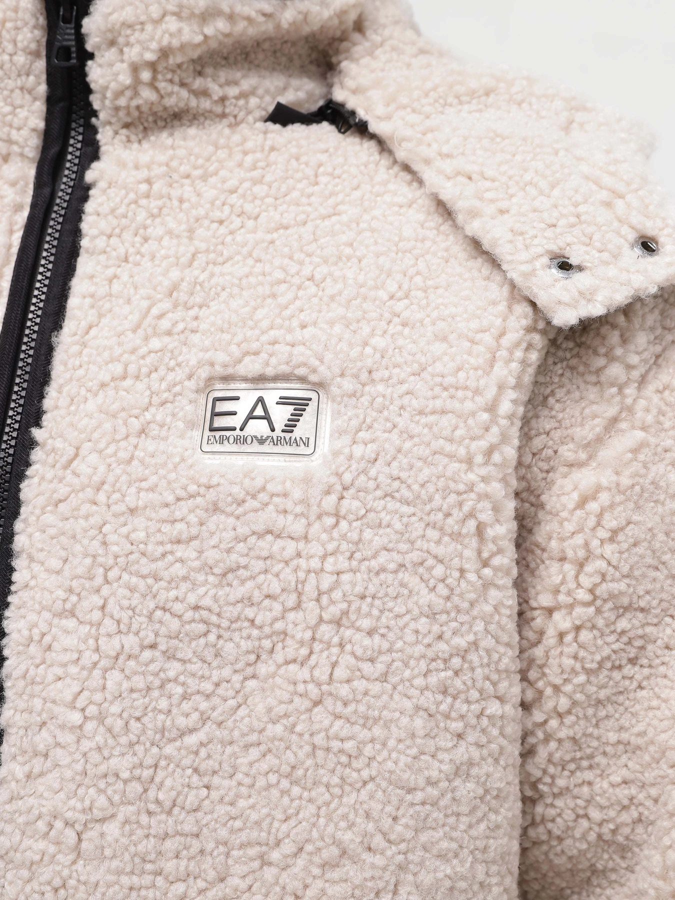 Куртки и дубленки EA7 Winter Mix модель 6RPB48-PJSGZ-1716 Куртки и дубленки EA7 Winter Mix модель 6RPB48-PJSGZ-1716 Фото