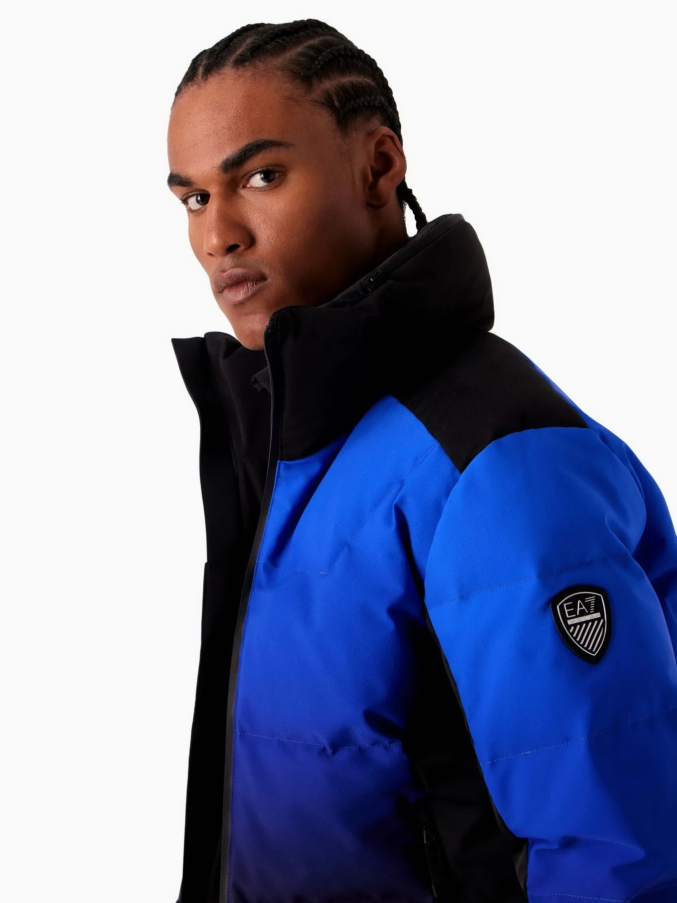 Куртки и дубленки EA7 SKI PROTECTUM7 модель 6RPG06-PNCJZ-2501 Куртки и дубленки EA7 SKI PROTECTUM7 модель 6RPG06-PNCJZ-2501 Фото