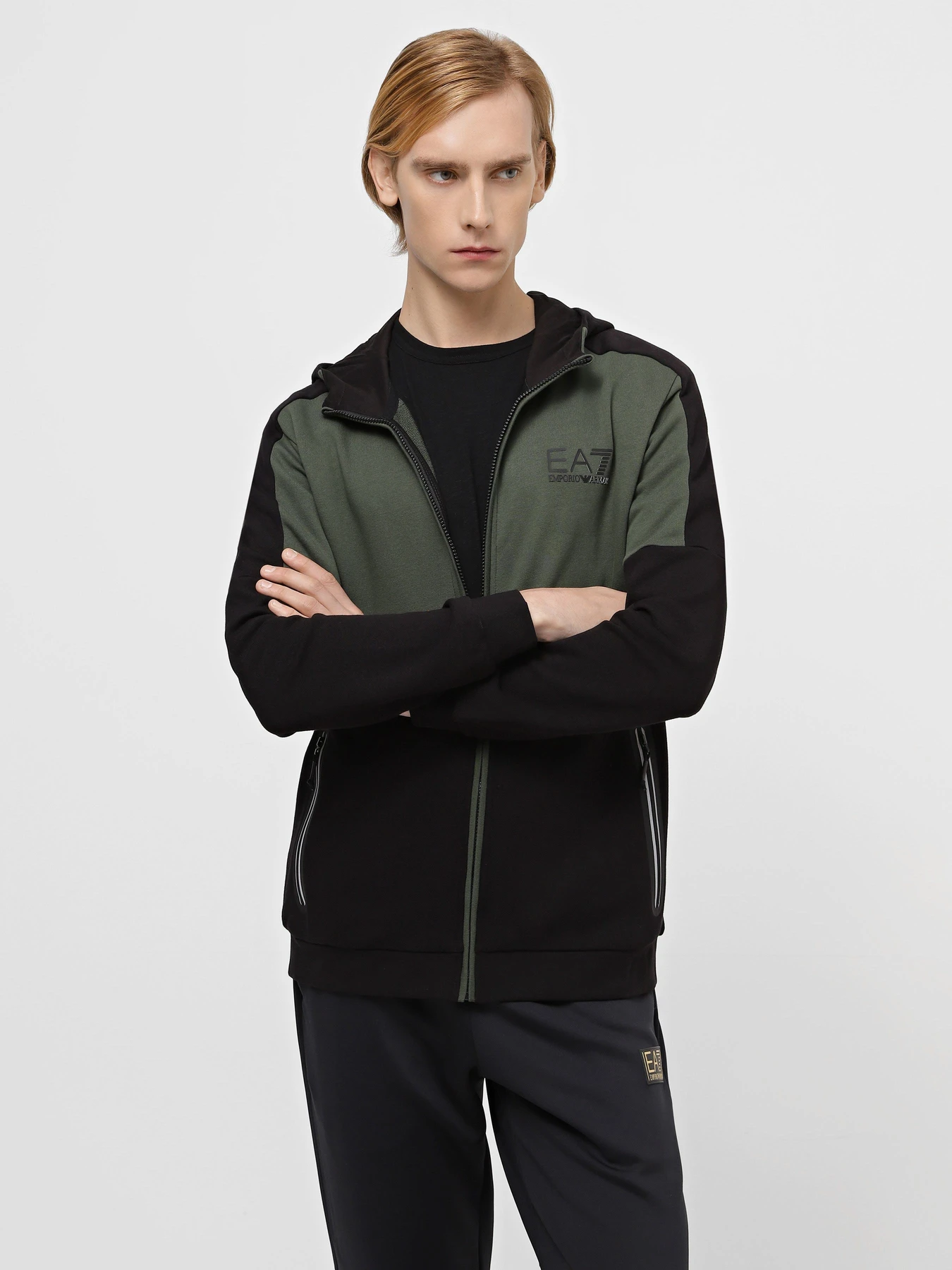 Худі та світшоти EA7 Athletic Colour Block модель 6RPM33-PJEQZ-1200 Худі та світшоти EA7 Athletic Colour Block модель 6RPM33-PJEQZ-1200 Фото