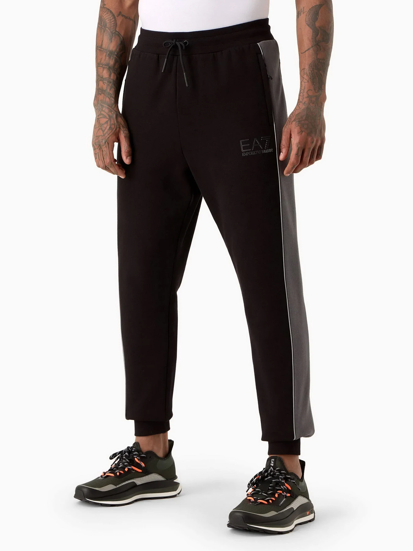 Брюки EA7 Athletic Colour Block модель 6RPP64-PJ07Z-1200 Фото