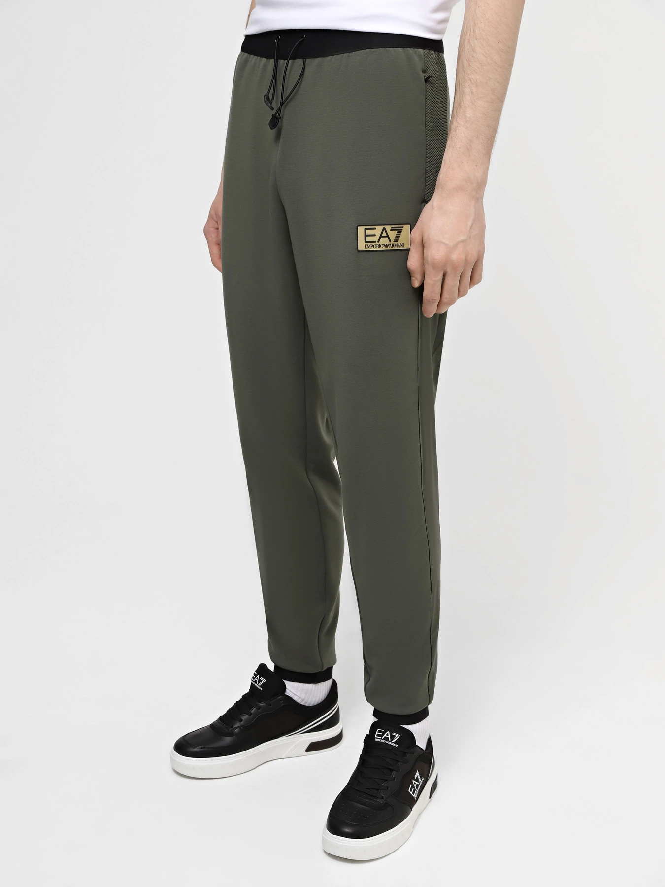Брюки EA7 Gold Label модель 3DPP61-PJUZZ-1846 Брюки EA7 Gold Label модель 3DPP61-PJUZZ-1846 Фото