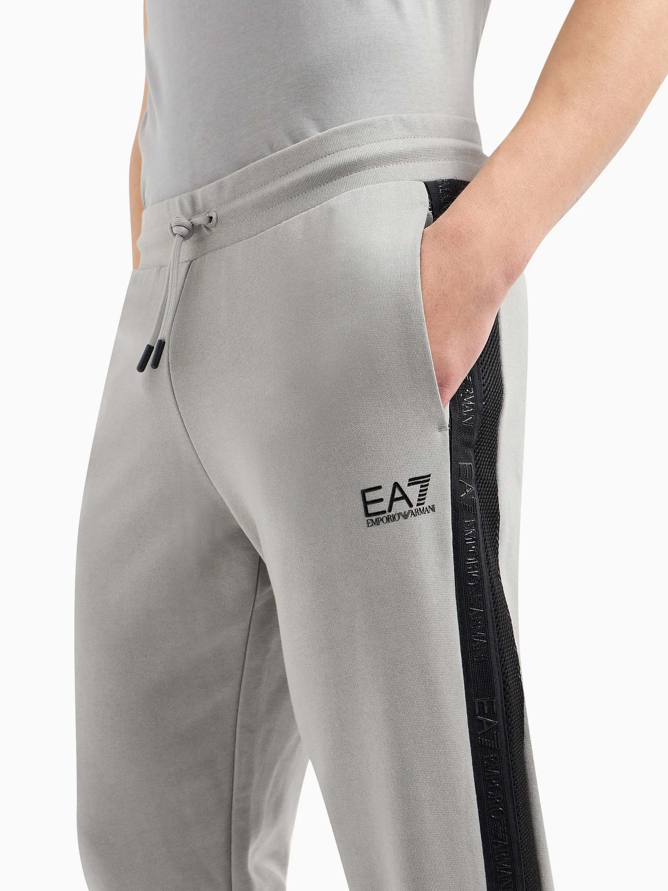 Брюки EA7 Logo Series модель 3DPP76-PJEQZ-0923 Фото