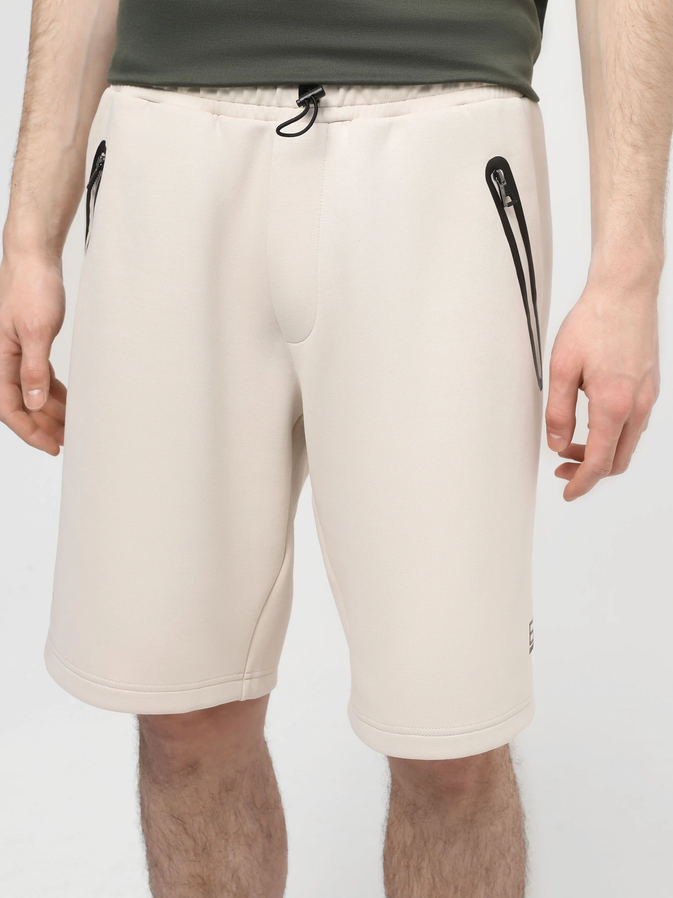 Шорти EA7 Athletic Mix модель 3DPS59-PJUXZ-1946 Шорти EA7 Athletic Mix модель 3DPS59-PJUXZ-1946 Фото