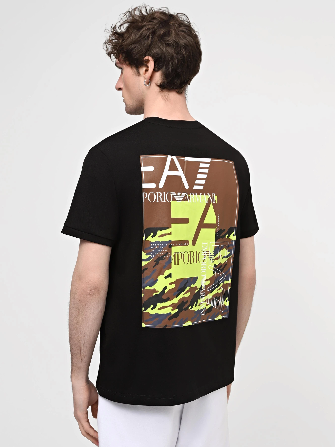 Футболки і поло EA7 Graphic Series модель 3DPT12-PJ7BZ-1200 Футболки і поло EA7 Graphic Series модель 3DPT12-PJ7BZ-1200 Фото