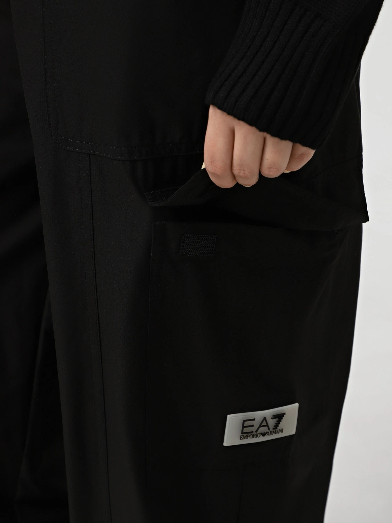 Брюки EA7 модель 7W000615-AF15724-UC001 Брюки EA7 модель 7W000615-AF15724-UC001 Фото