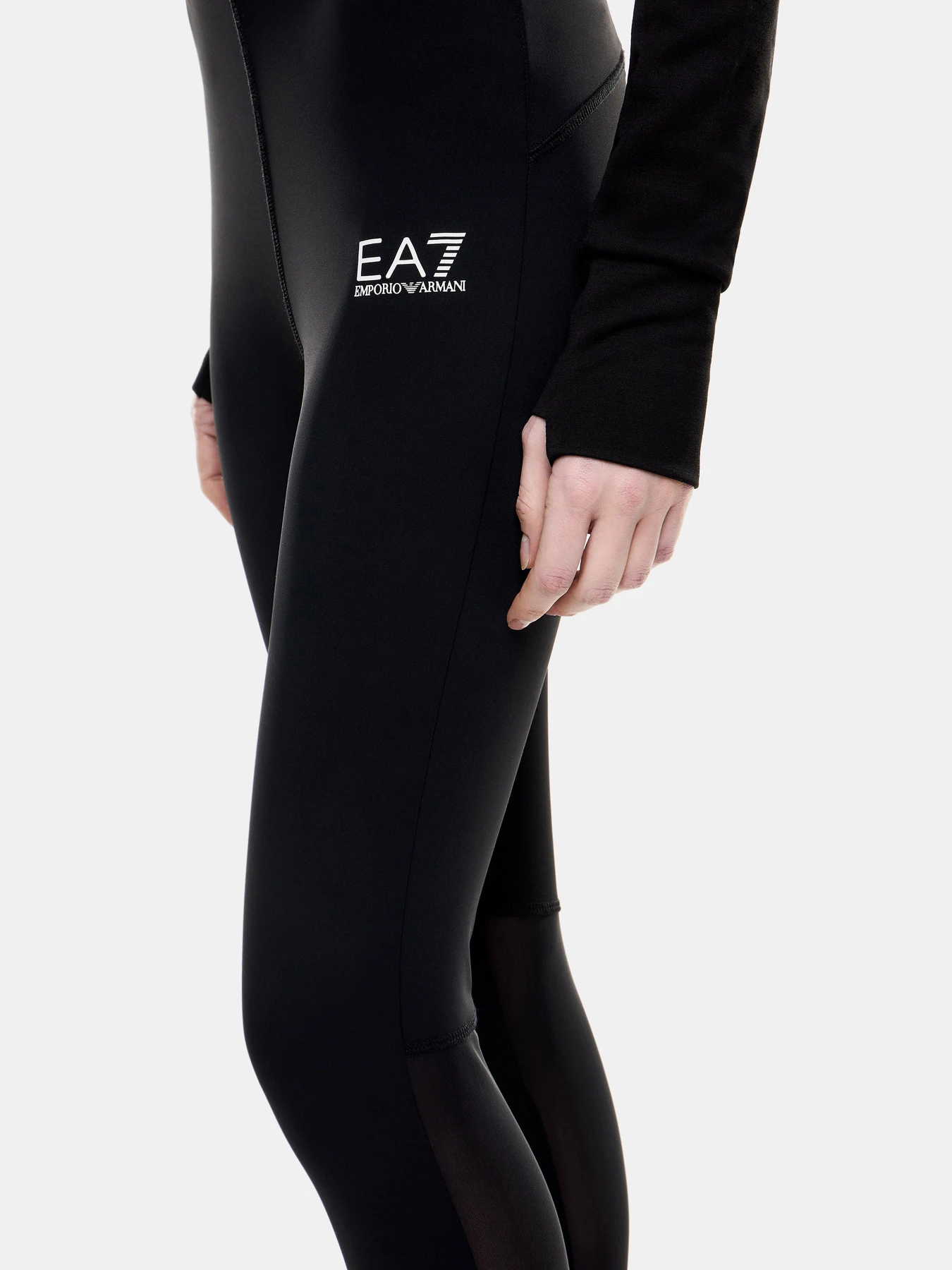 Брюки EA7 модель 7W000932-AF21580-UC001 Брюки EA7 модель 7W000932-AF21580-UC001 Фото