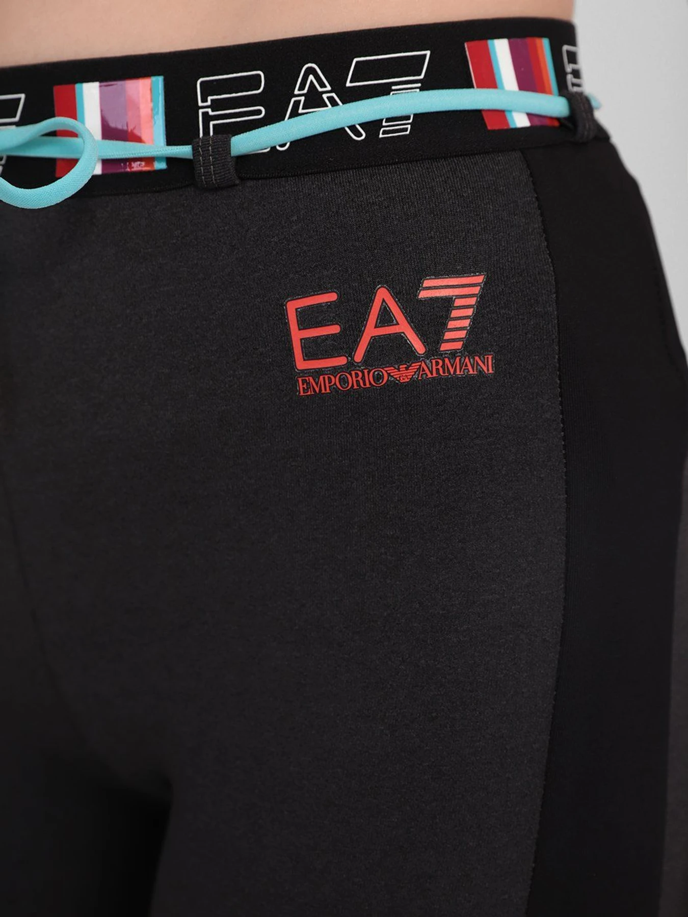 Штани EA7 модель 6KTP64-TJBAZ-3909 Штани EA7 модель 6KTP64-TJBAZ-3909 Фото
