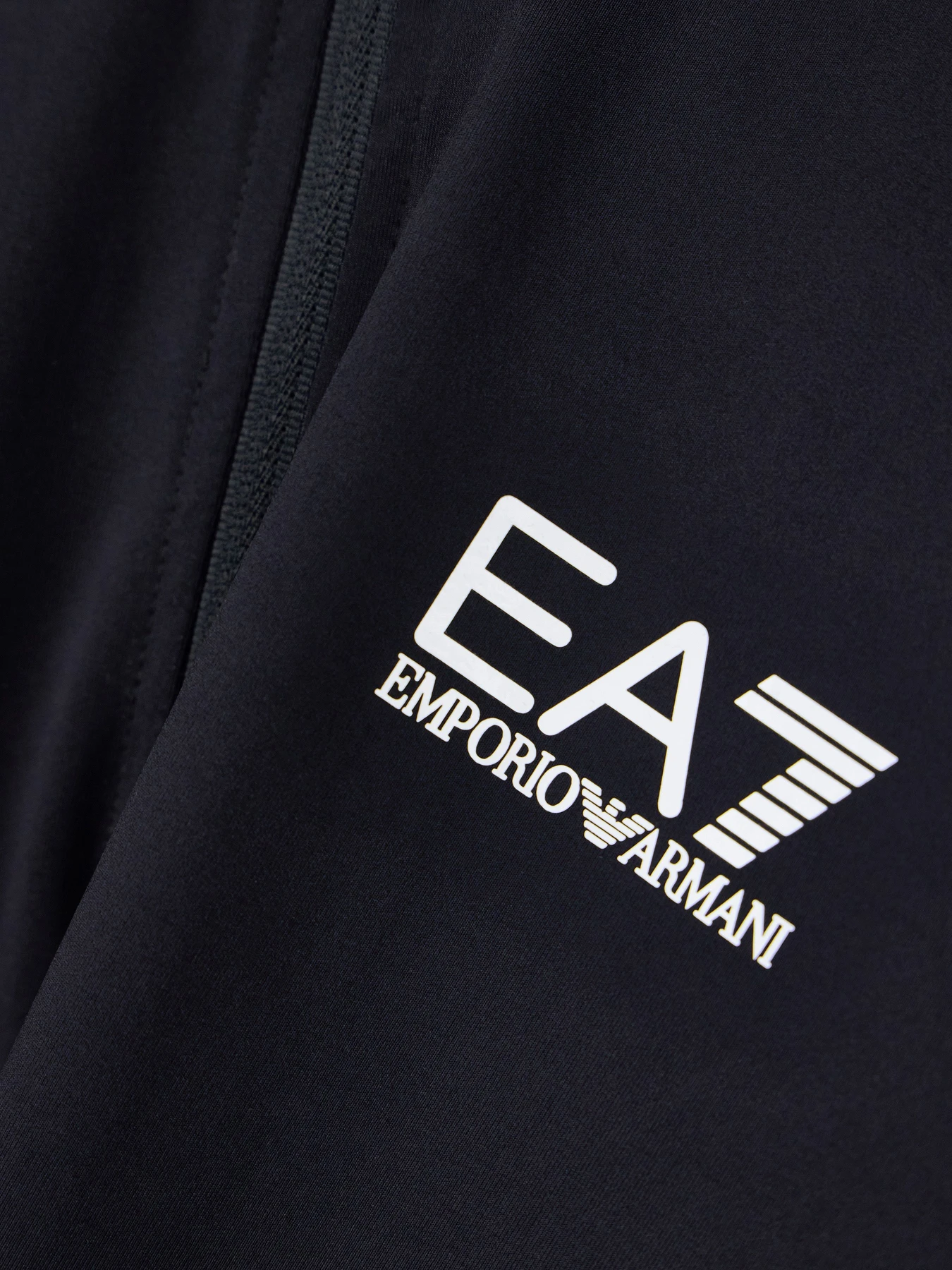 Худі та світшоти EA7 модель 7W001563-AF14524-UC001 Худі та світшоти EA7 модель 7W001563-AF14524-UC001 Фото