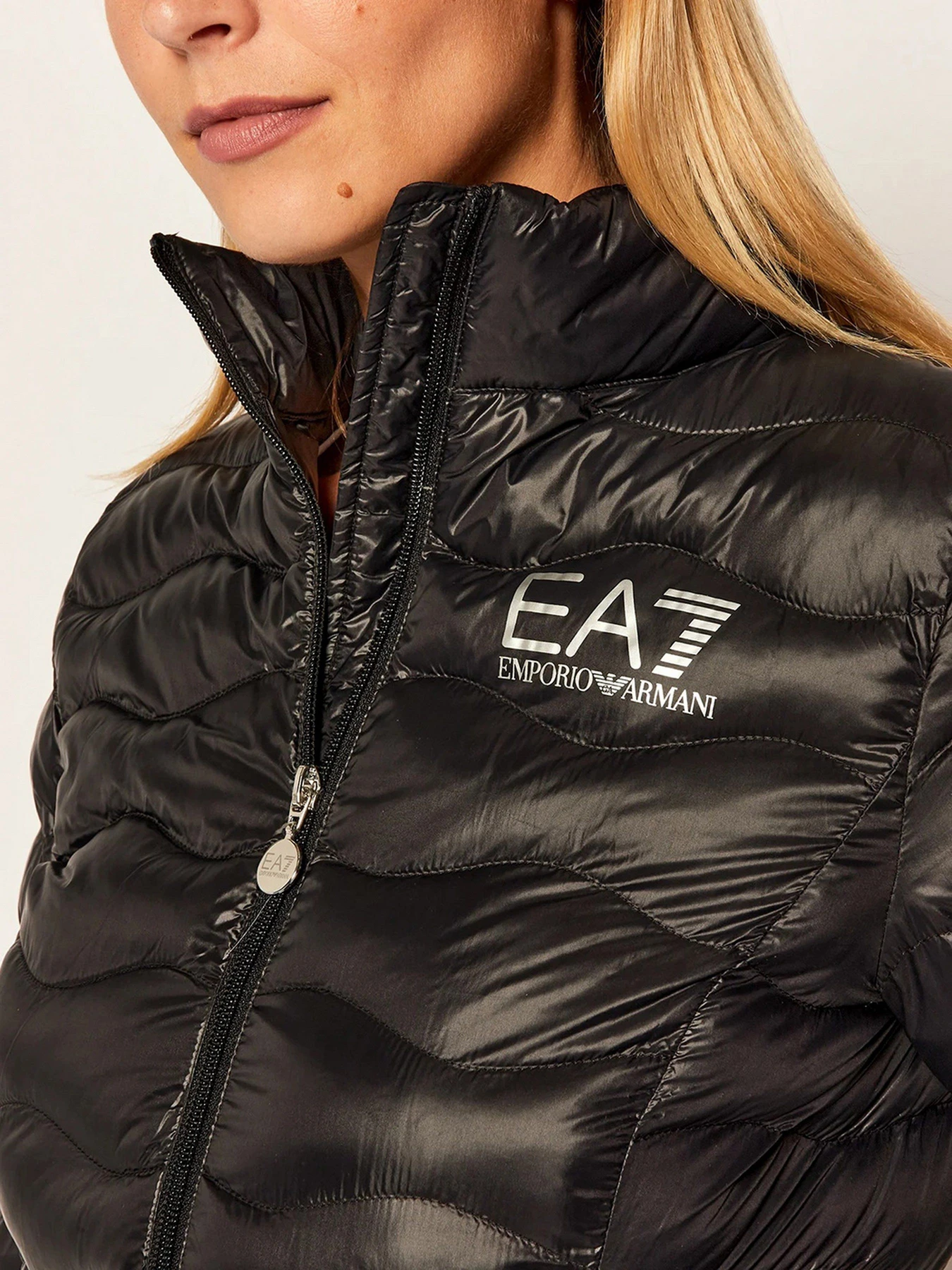 Куртки и дубленки EA7 модель 8NTB21-TN12Z-1200 Фото