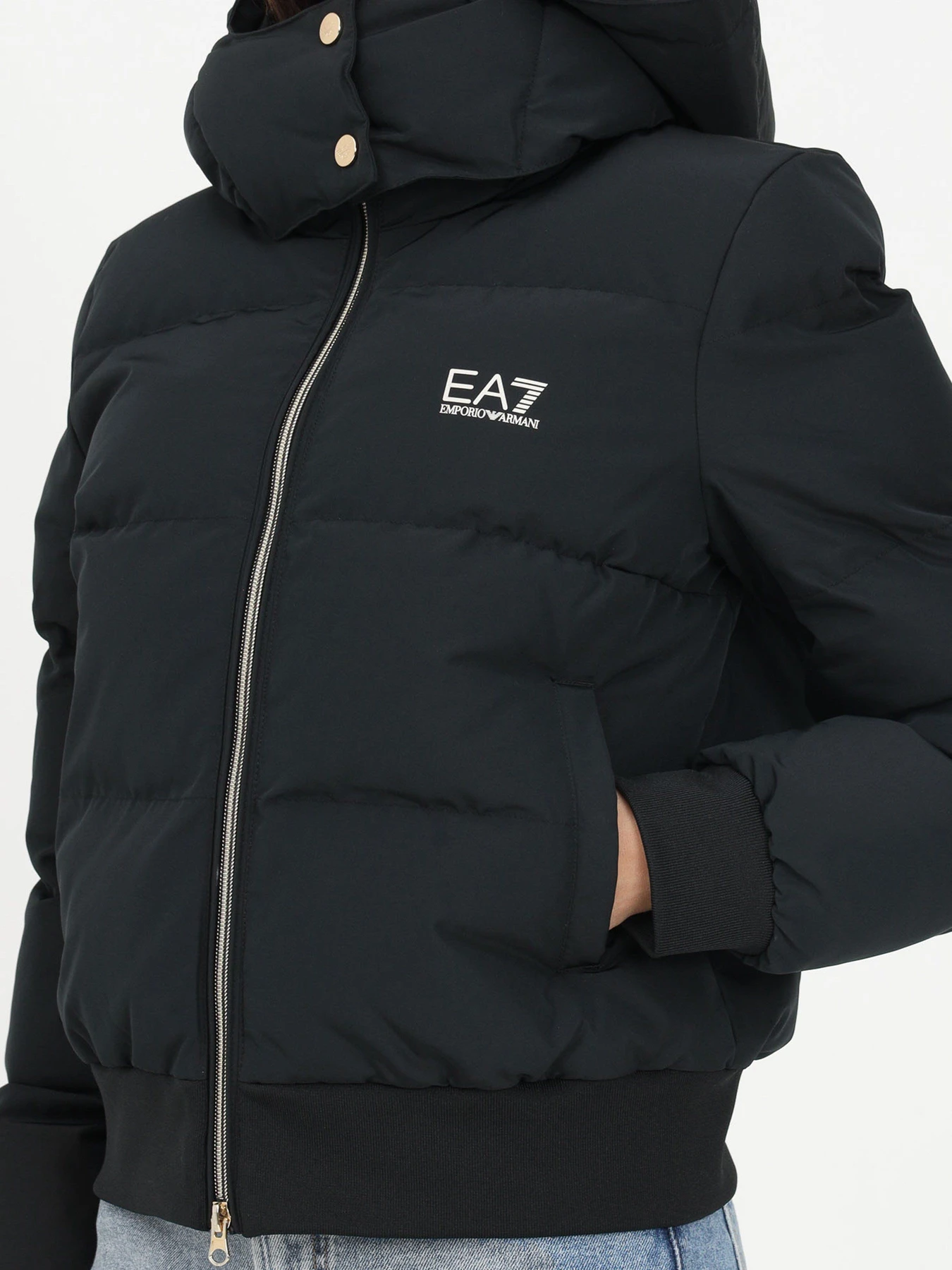 Куртки та дублянки EA7 Premium Shield модель 6LTB04-TN8AZ-0200 Куртки та дублянки EA7 Premium Shield модель 6LTB04-TN8AZ-0200 Фото