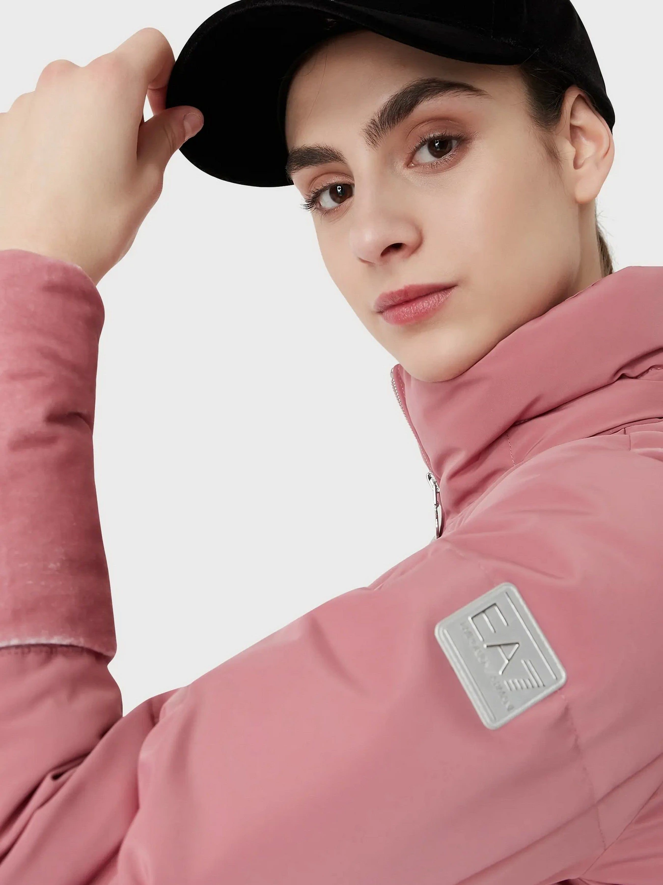Куртки и дубленки EA7 Athletic Velour модель 6LTB20-TN8AZ-1438 Куртки и дубленки EA7 Athletic Velour модель 6LTB20-TN8AZ-1438 Фото