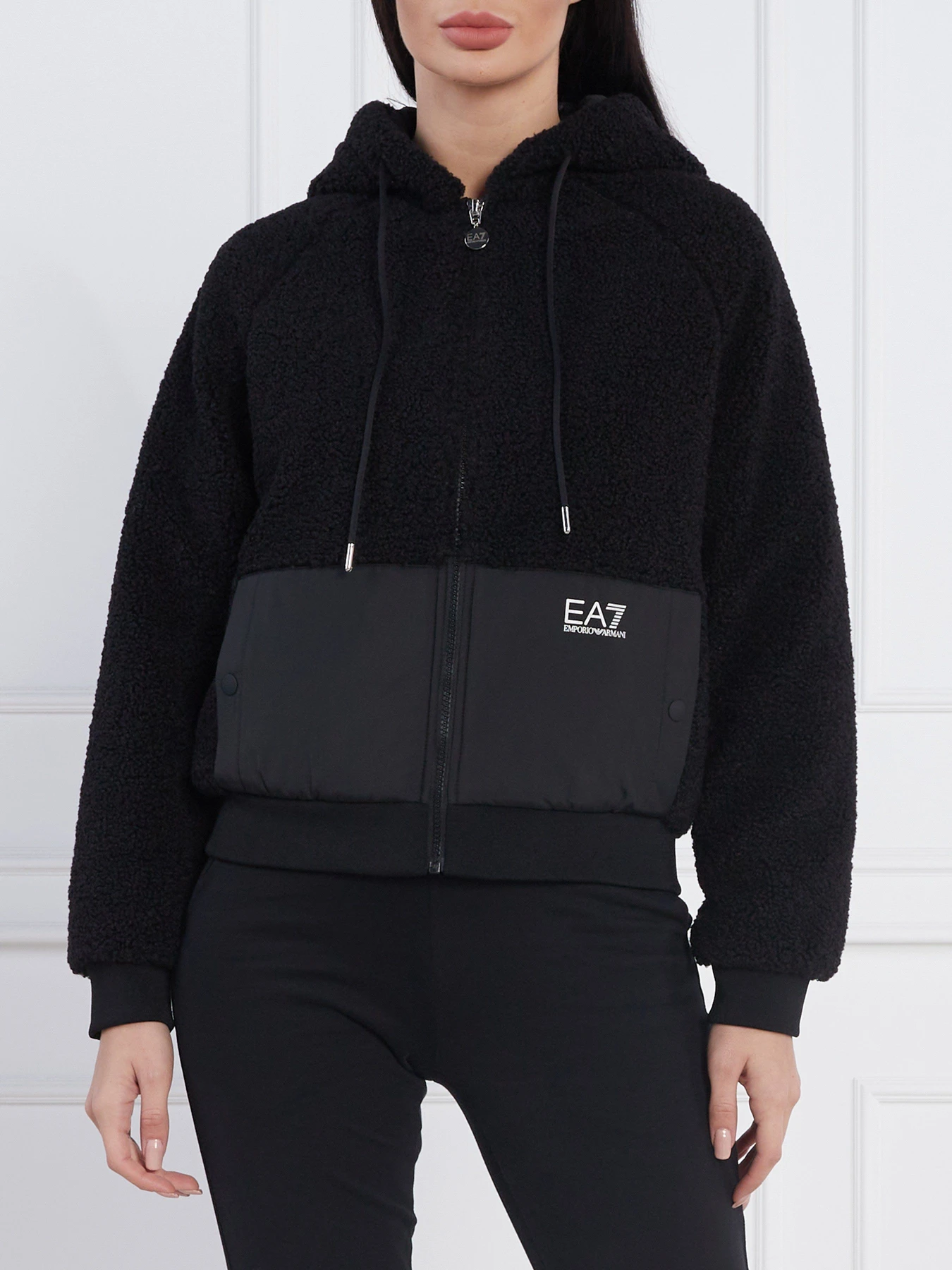 Худі та світшоти EA7 Winter essentials модель 6LTM15-TJGQZ-1200 Худі та світшоти EA7 Winter essentials модель 6LTM15-TJGQZ-1200 Фото
