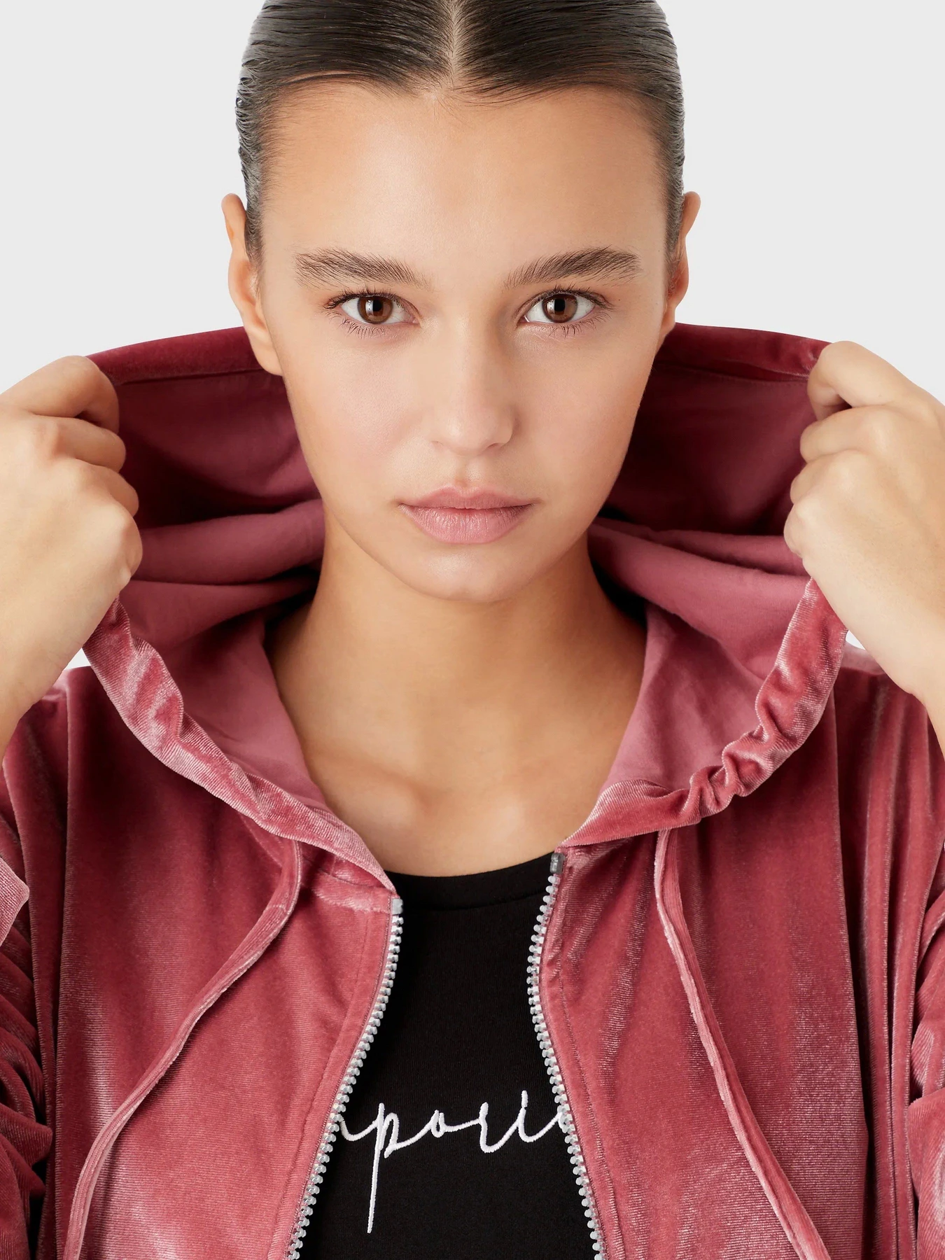 Худи и свитшоты EA7 Athletic Velour модель 6LTM31-TJDWZ-1438 Худи и свитшоты EA7 Athletic Velour модель 6LTM31-TJDWZ-1438 Фото