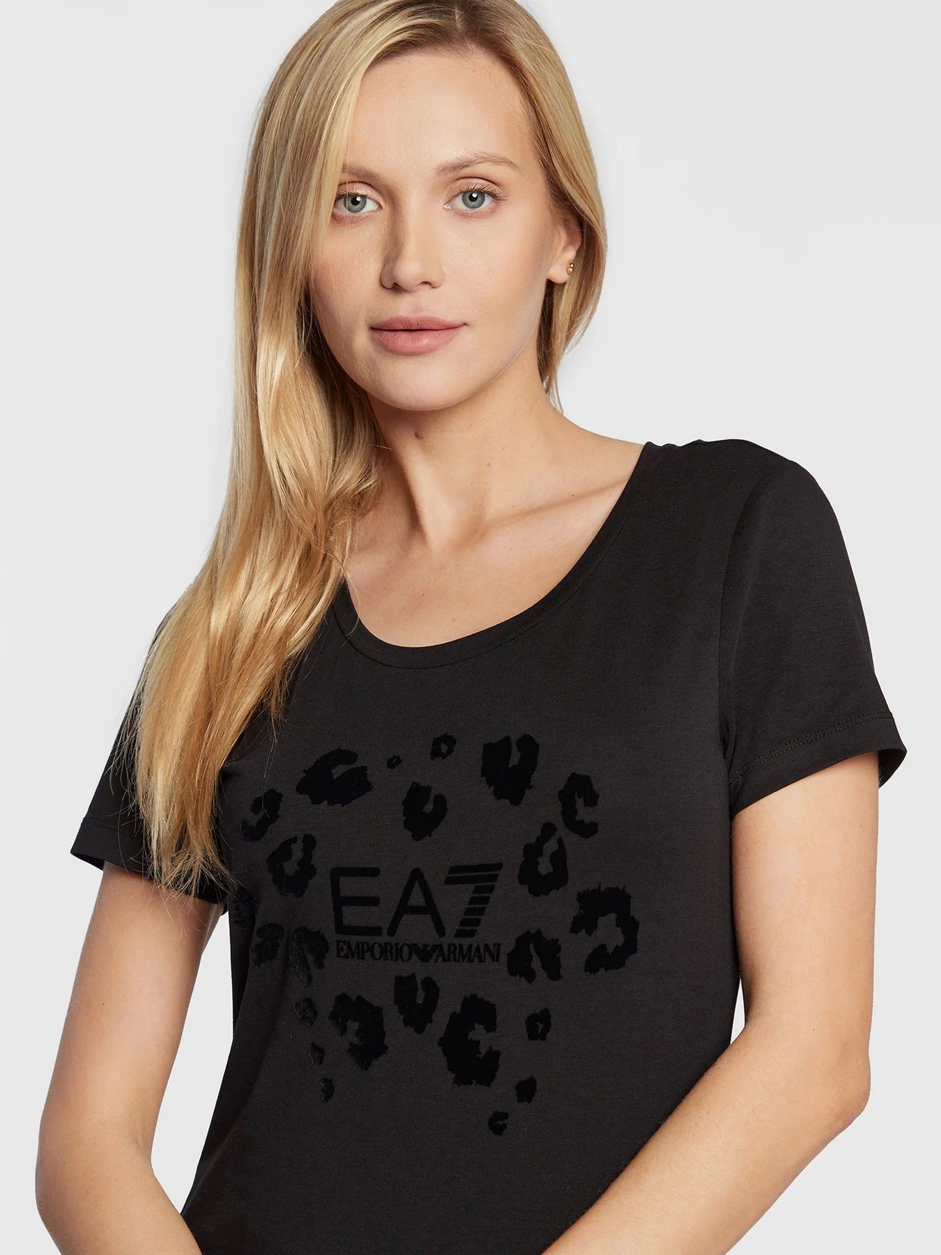 Футболки и поло EA7 Graphic Series модель 6LTT15-TJDZZ-1200 Фото