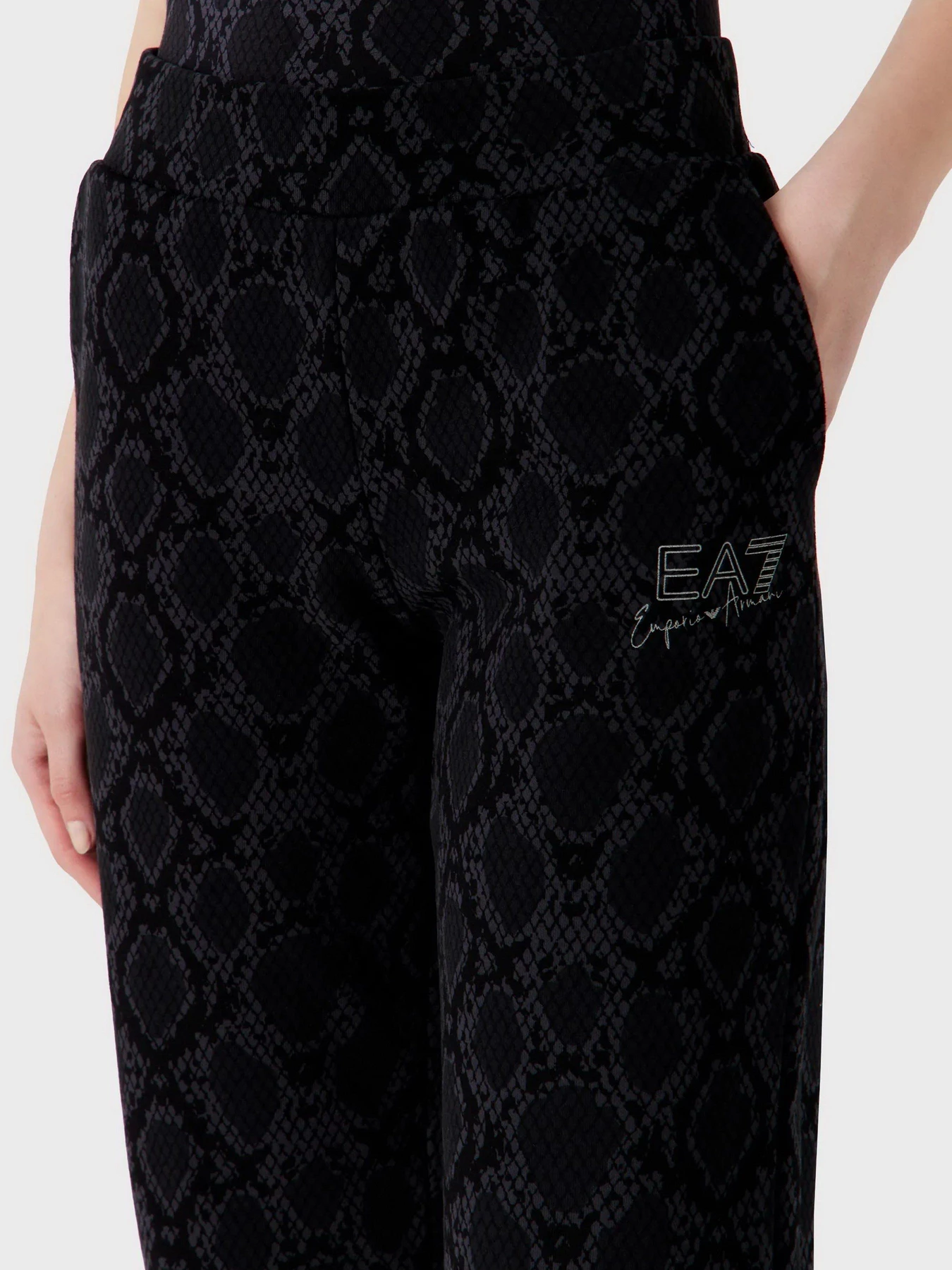 Брюки EA7 Graphic Series модель 6RTP57-TJQTZ-2238 Фото