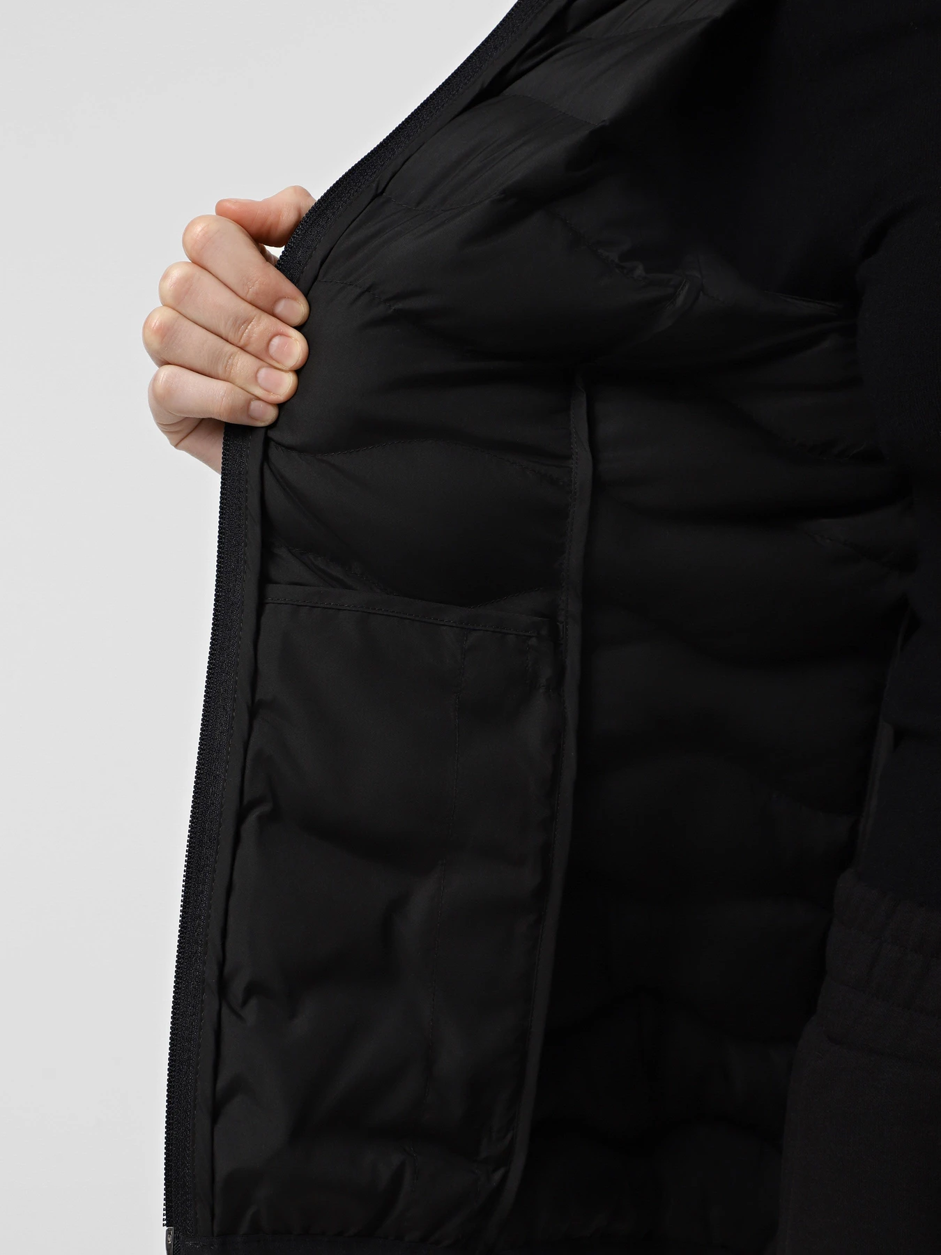Куртки и дубленки EA7 Core модель 8NTB21-TNF8Z-1200 Фото