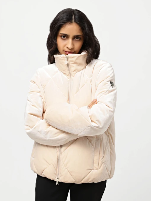 Куртки и дубленки EA7 Athletic Velour модель 6RTB04-TN7VZ-1707 Фото