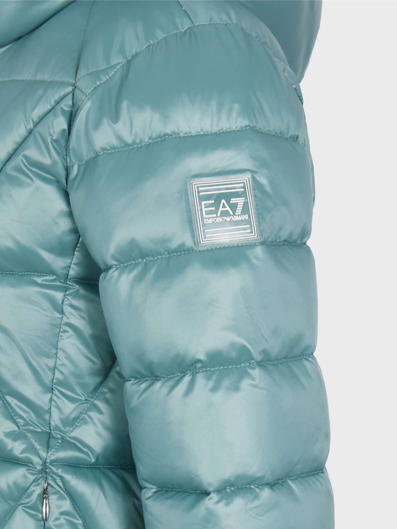 Куртки и дубленки EA7 модель 6RTB10-TN5LZ-0807 Фото