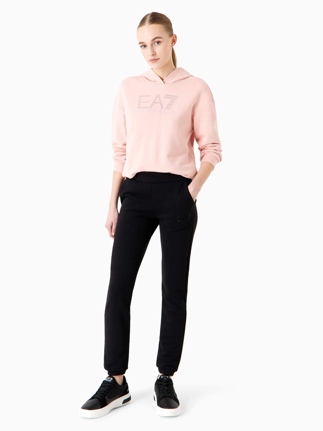Худи и свитшоты EA7 Logo Series модель 6RTM31-TJRRZ-1418 Худи и свитшоты EA7 Logo Series модель 6RTM31-TJRRZ-1418 Фото