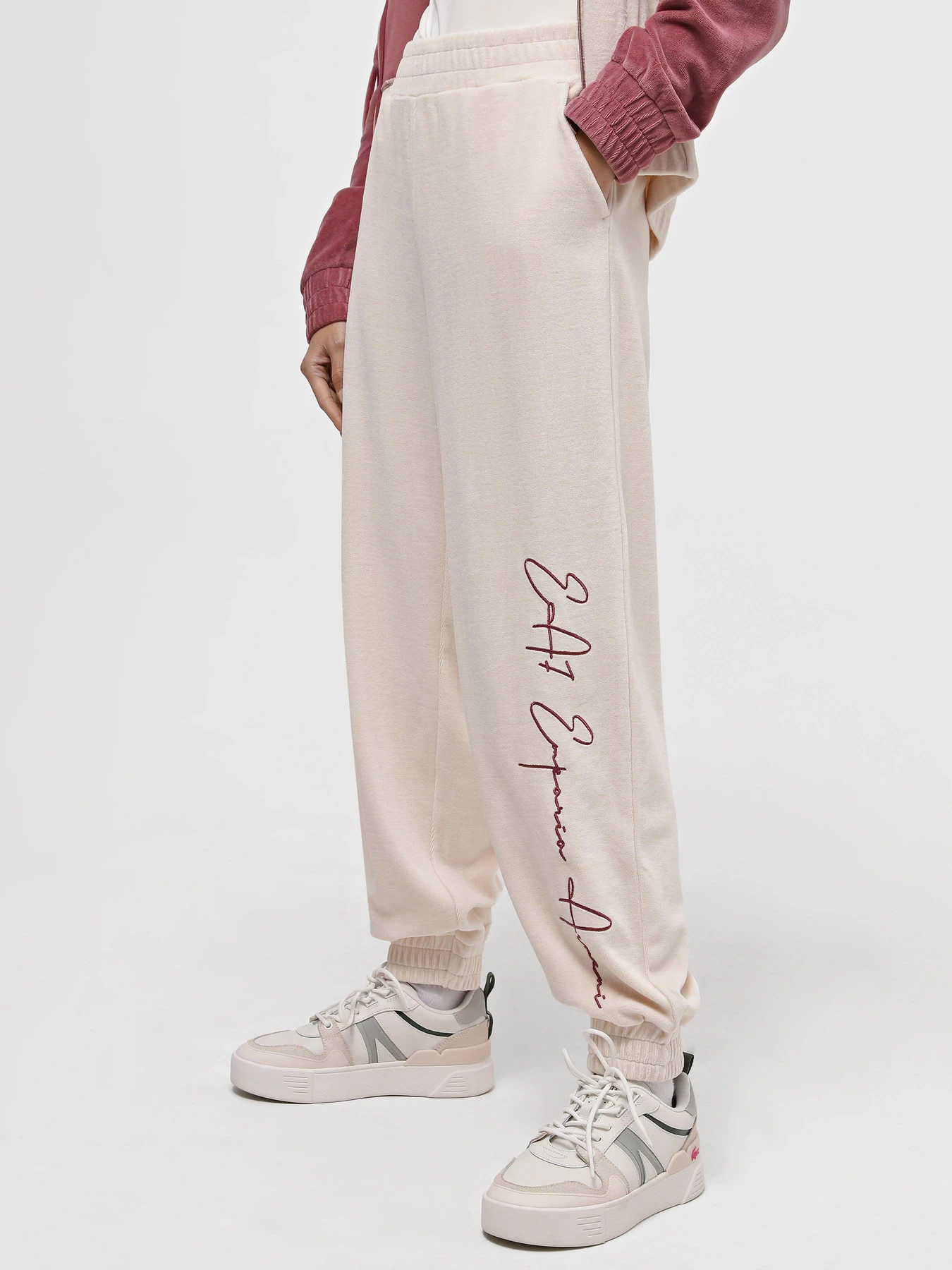Костюмы EA7 Athletic Velour модель 6RTV61-TJQEZ-27BH Костюмы EA7 Athletic Velour модель 6RTV61-TJQEZ-27BH Фото