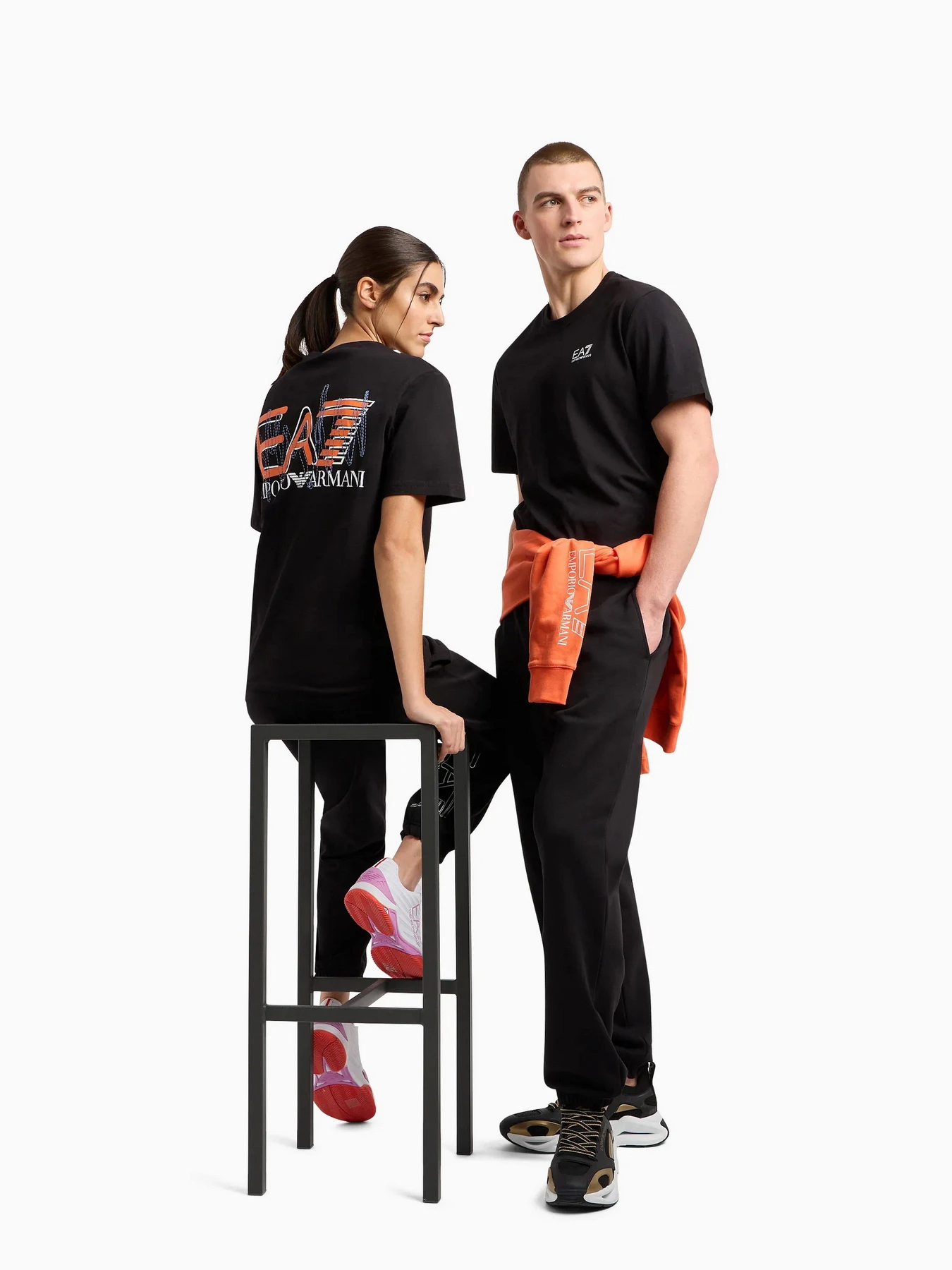 Футболки и поло EA7 Logo Series модель 3DUT06-PJVBZ-1200 Футболки и поло EA7 Logo Series модель 3DUT06-PJVBZ-1200 Фото