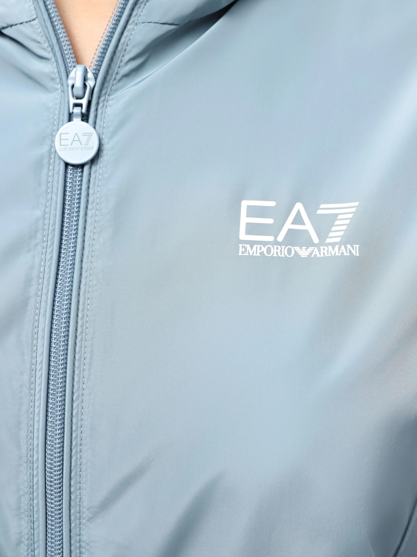 Куртки и дубленки EA7 Shiny модель 3DTB03-TN18Z-1533 Фото