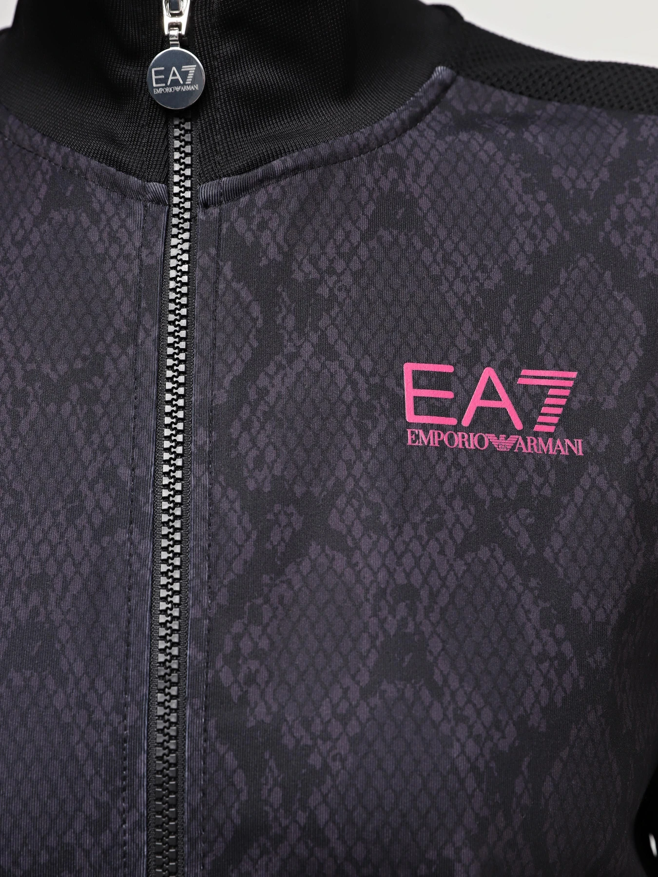 Костюмы EA7 Tennis Pro Ventus7 модель 6RTV67-TJFQZ-2238 Костюмы EA7 Tennis Pro Ventus7 модель 6RTV67-TJFQZ-2238 Фото