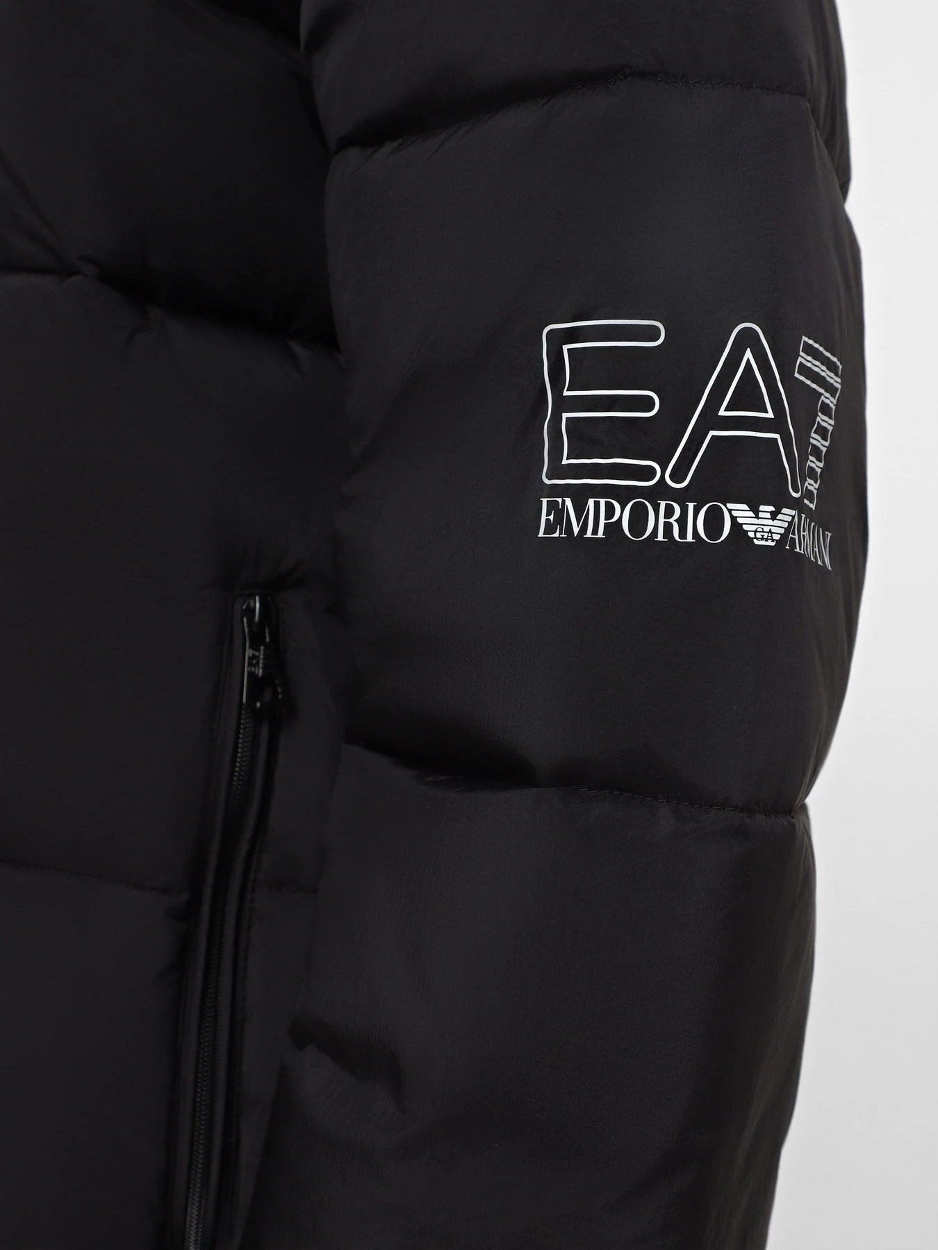 Куртки та дублянки EA7 модель 6DUB02-PNHXZ-1200 Куртки та дублянки EA7 модель 6DUB02-PNHXZ-1200 Фото