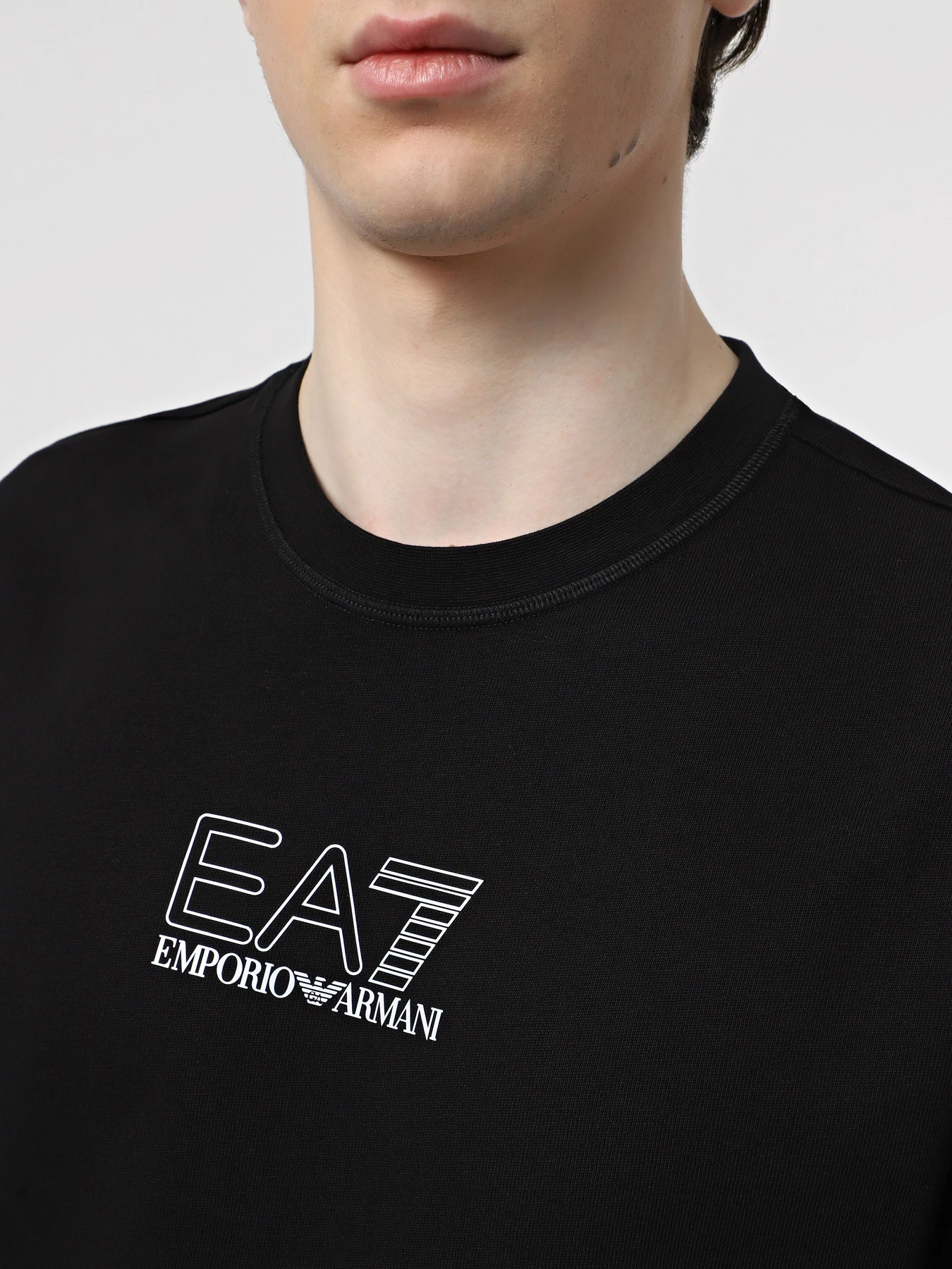Футболки и поло EA7 модель 6DUT11-PJONZ-1200 Футболки и поло EA7 модель 6DUT11-PJONZ-1200 Фото