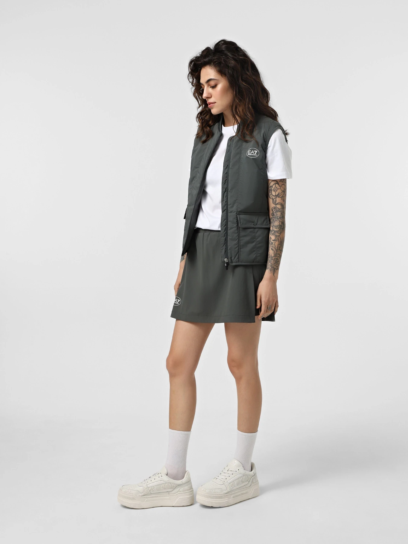 Юбки EA7 Golf Pro модель 7W000214-AF13389-U8109 Фото
