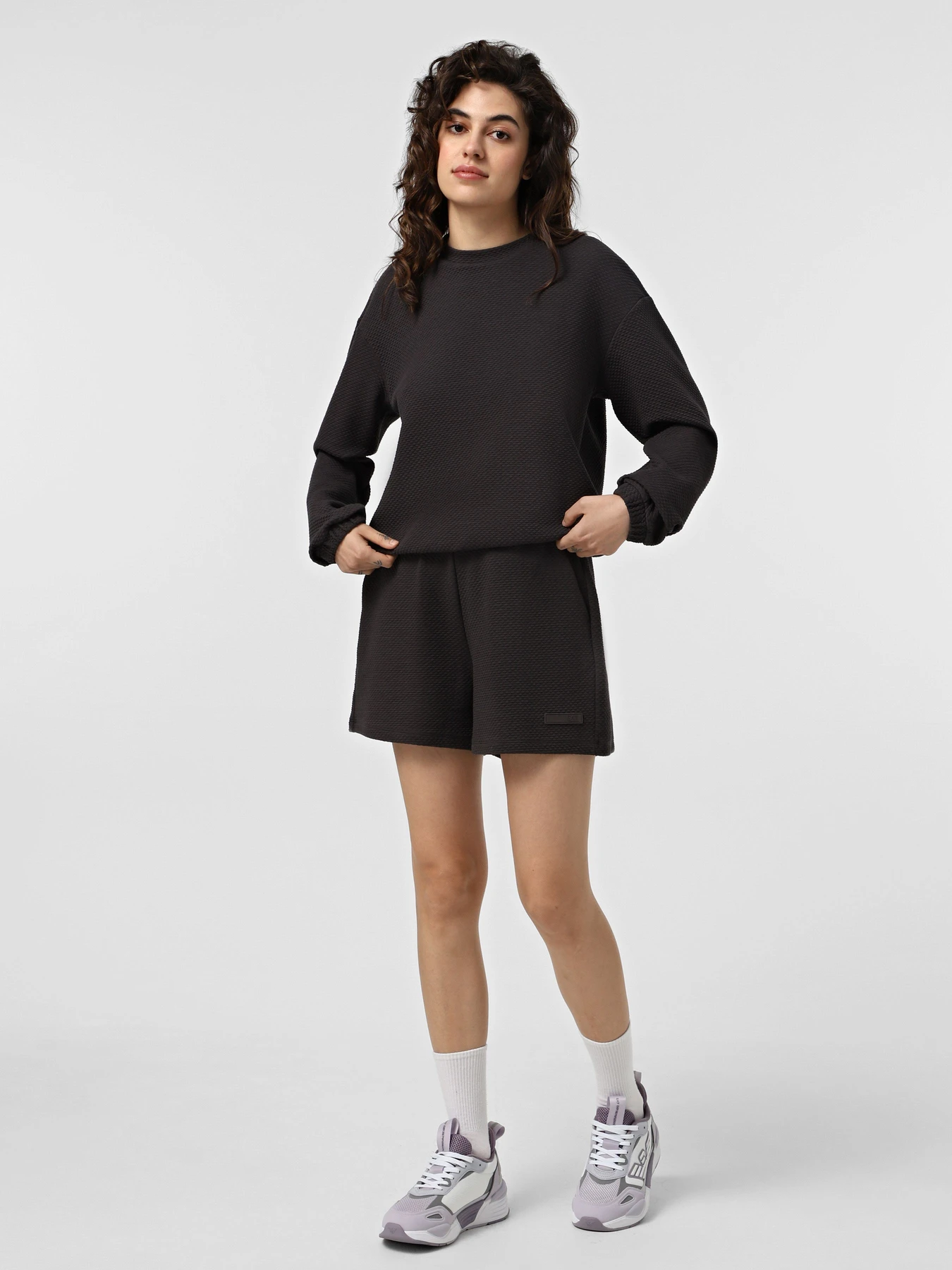 Шорты EA7 Sporty Forever модель 7W000255-AF13246-U6278 Шорты EA7 Sporty Forever модель 7W000255-AF13246-U6278 Фото