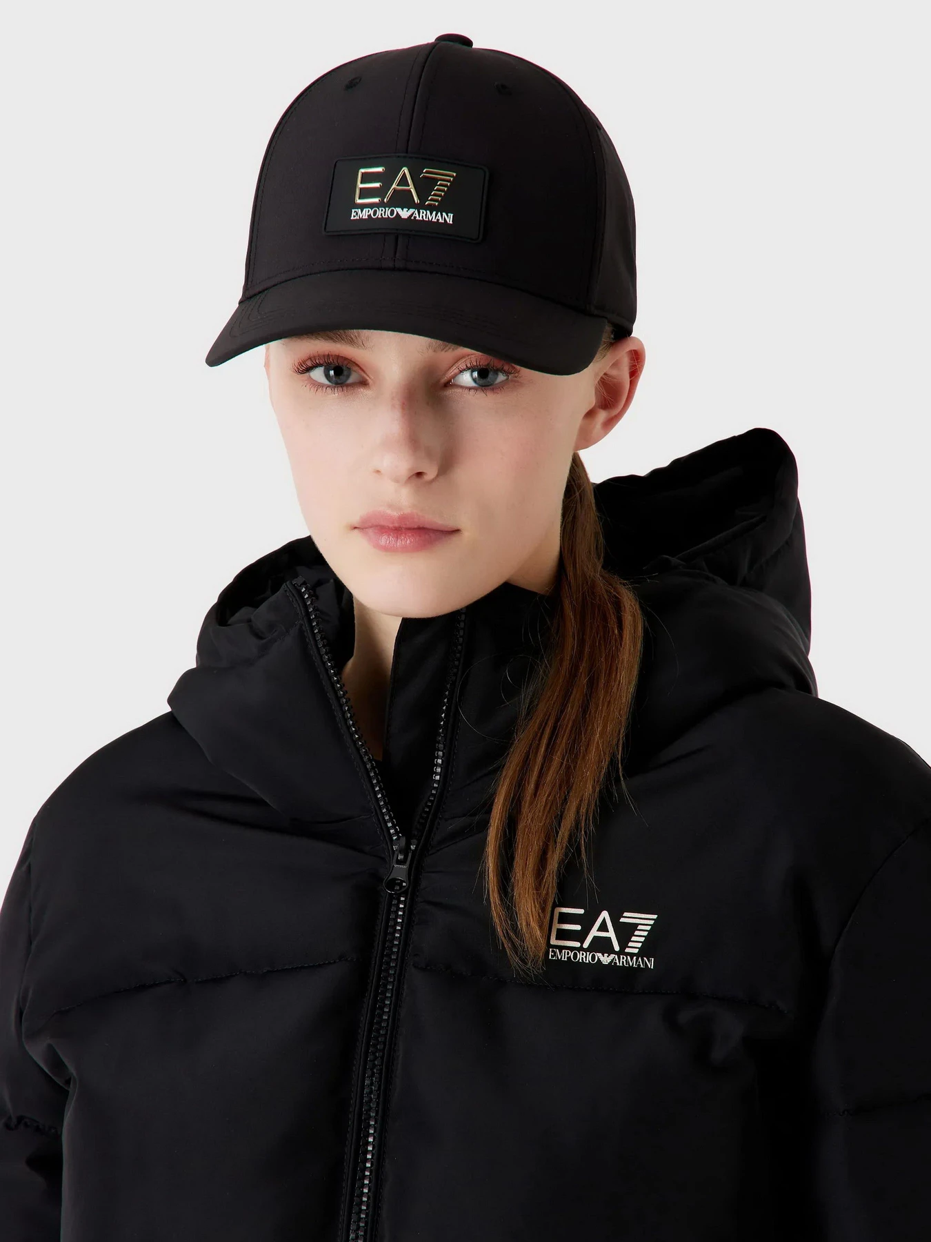 Шапки и кепки EA7 Gold Label модель 270218-3F102-00020 Шапки и кепки EA7 Gold Label модель 270218-3F102-00020 Фото