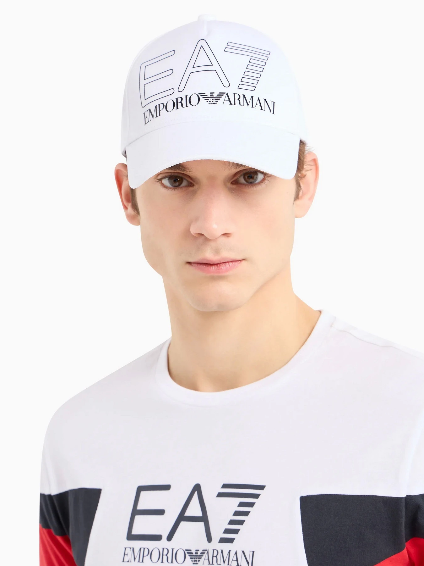 Шапки та кепки EA7 модель 240142-4R102-54510 Шапки та кепки EA7 модель 240142-4R102-54510 Фото