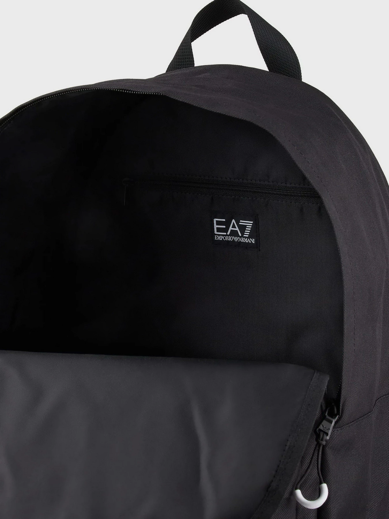 Рюкзаки EA7 модель 245081-CC940-26121 Рюкзаки EA7 модель 245081-CC940-26121 Фото
